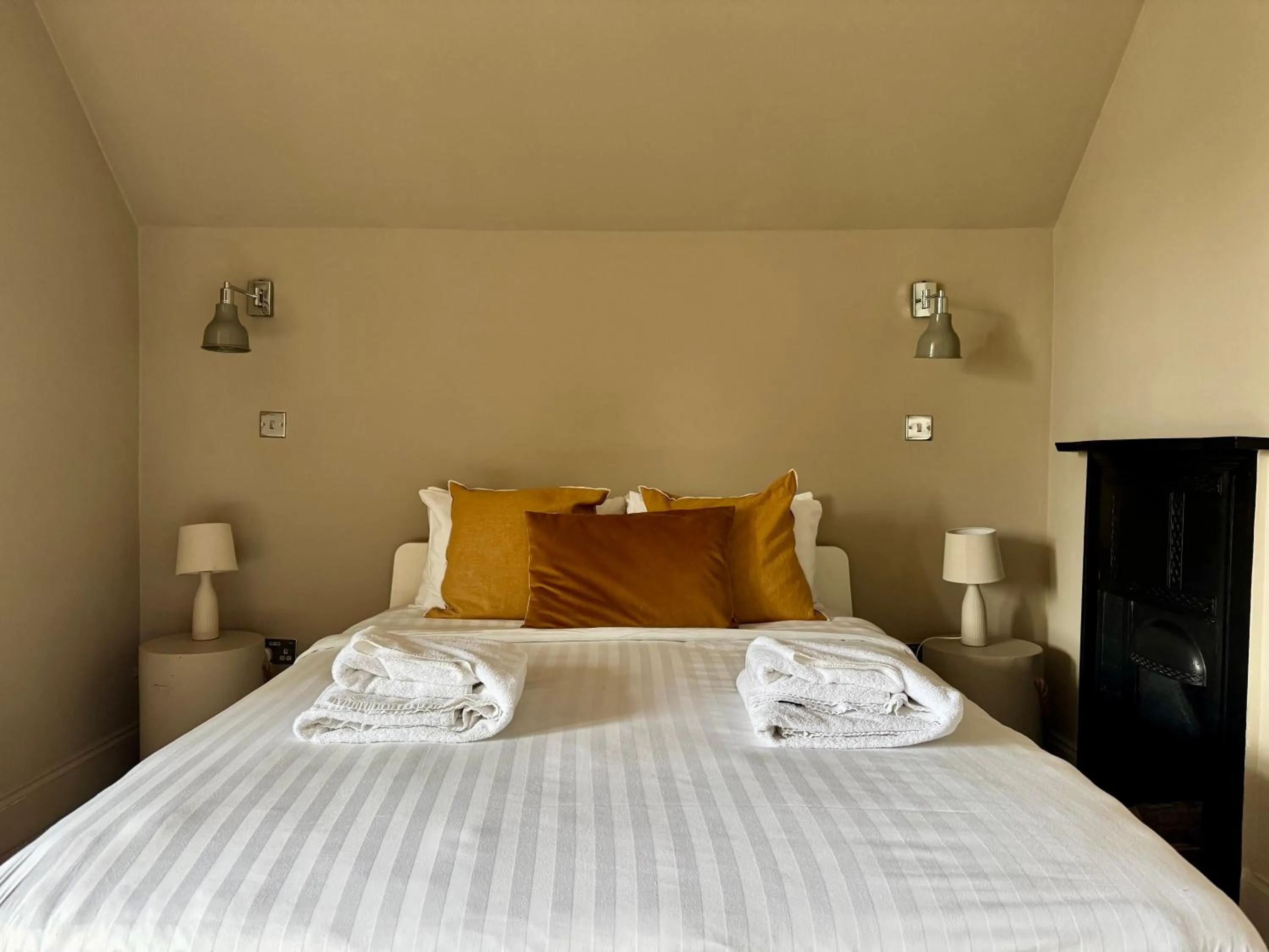 Bedroom, Bed in The William