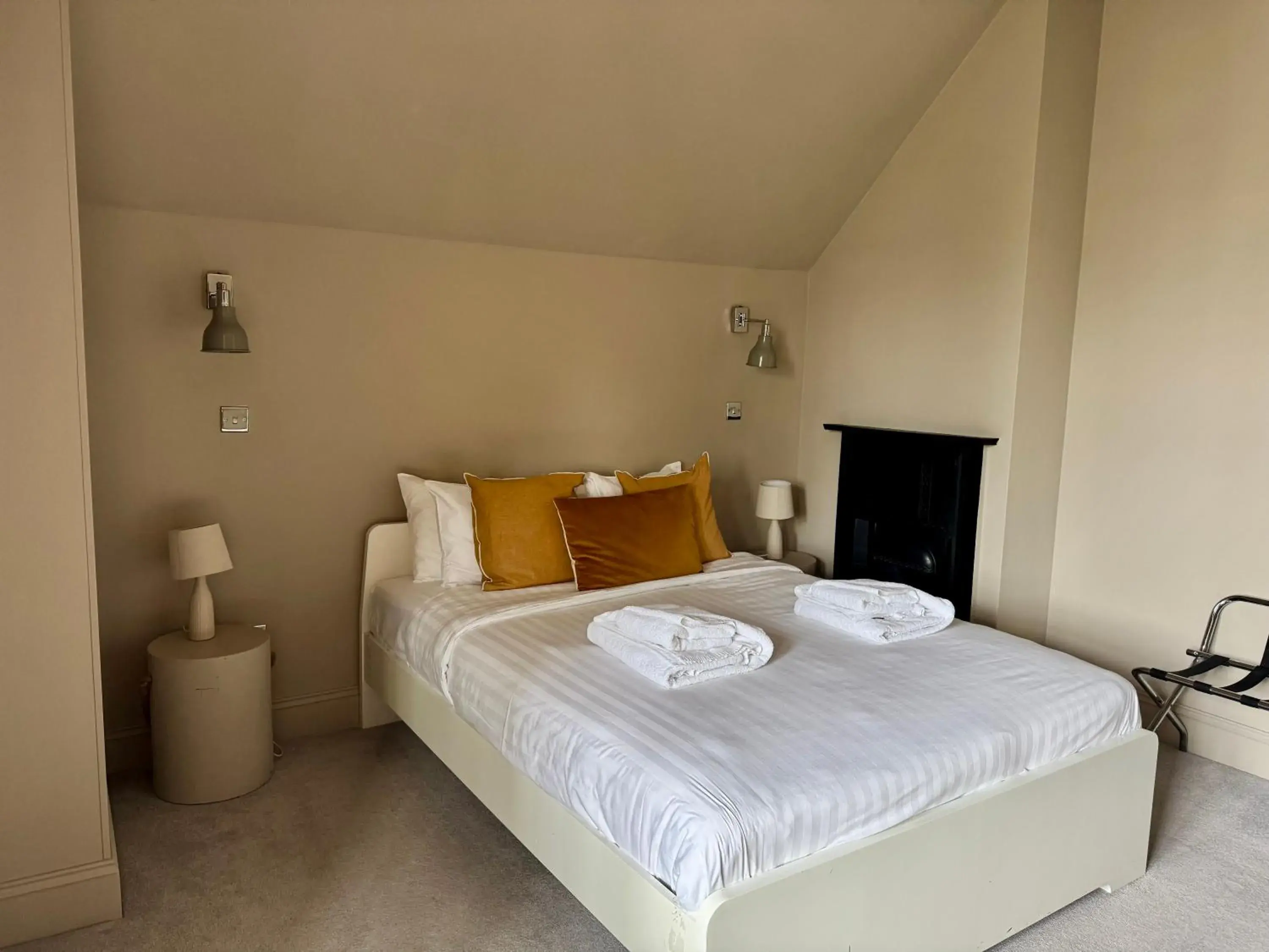 King Double Room in The William King Double Room in The William