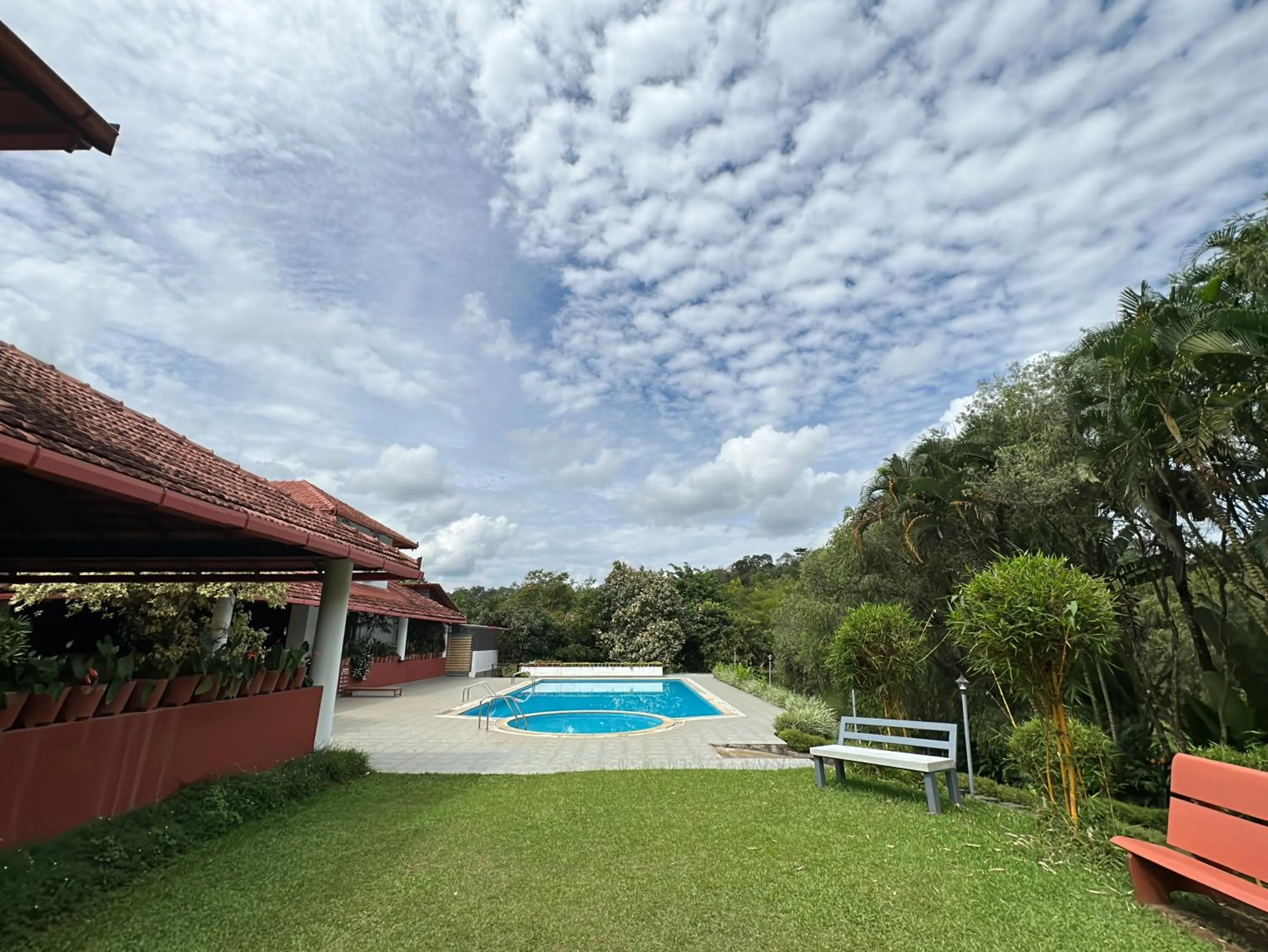 Swimming pool in Kadkani River Resort Coorg