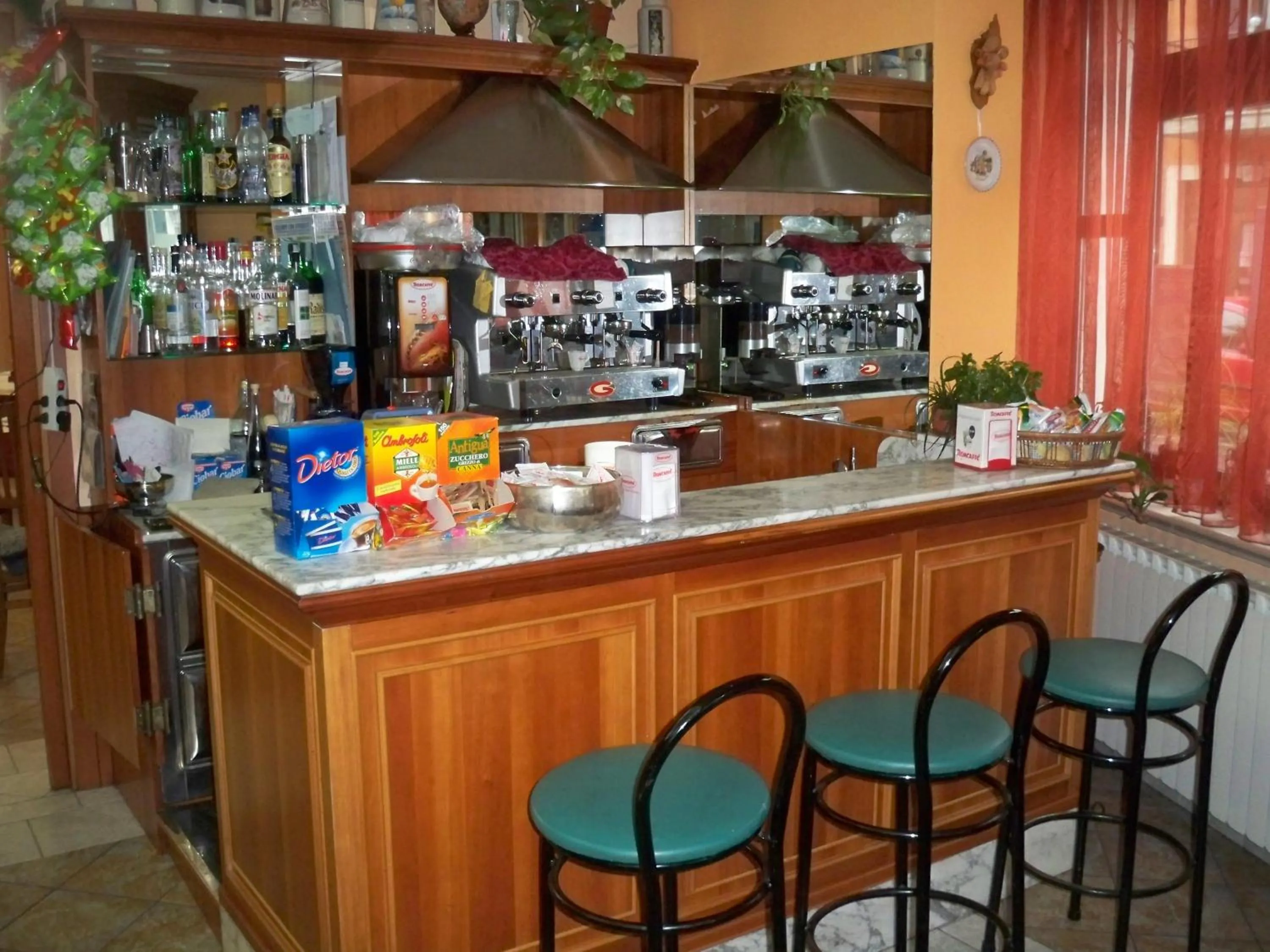 Food and drinks in Albergo Corradetti