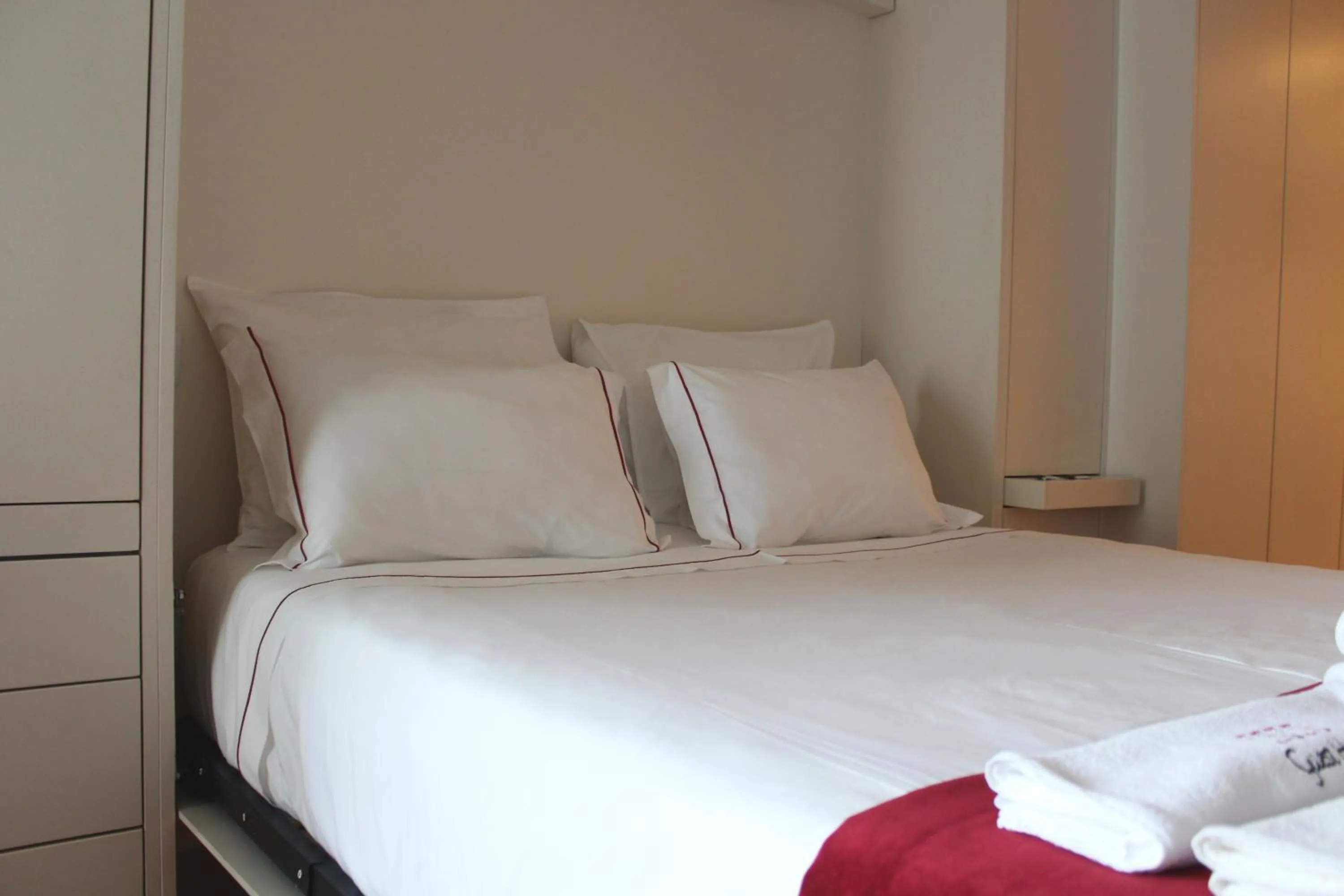 Bed in ÍSIS Guest House