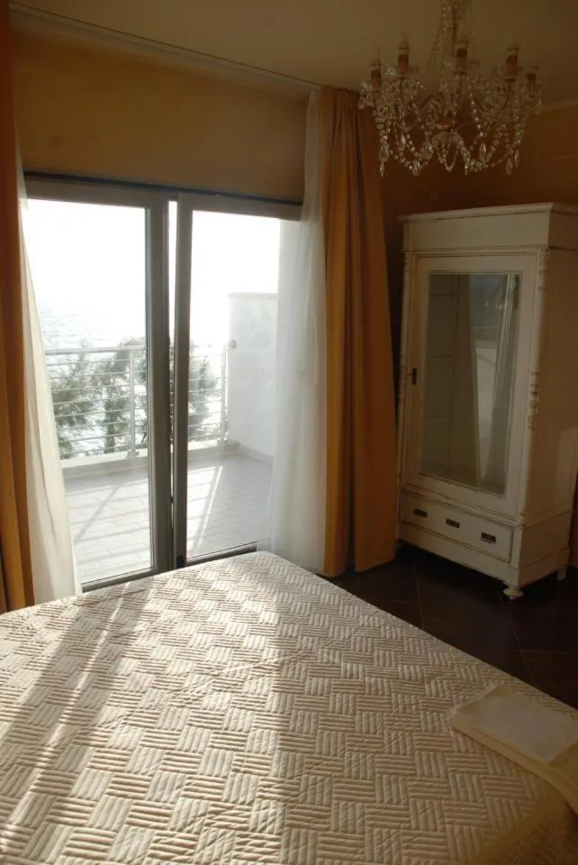 Day, Bed in La Rosa dei Venti Resort