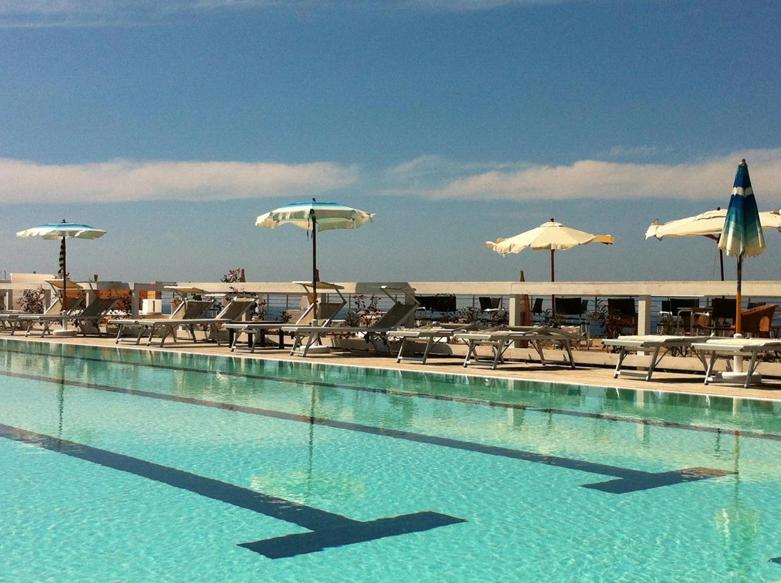 Day in La Rosa dei Venti Resort