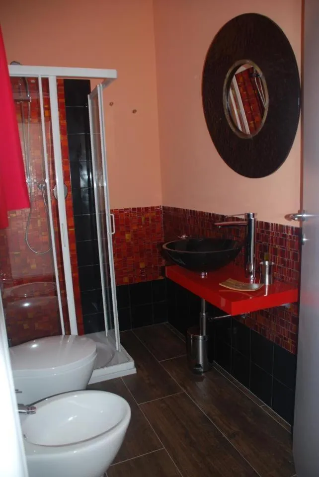 Bathroom in La Rosa dei Venti Resort