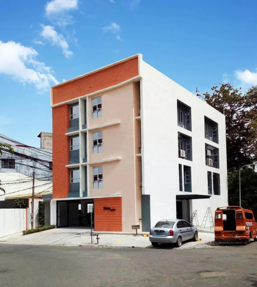 Property building in Travelbee Fuente Inn