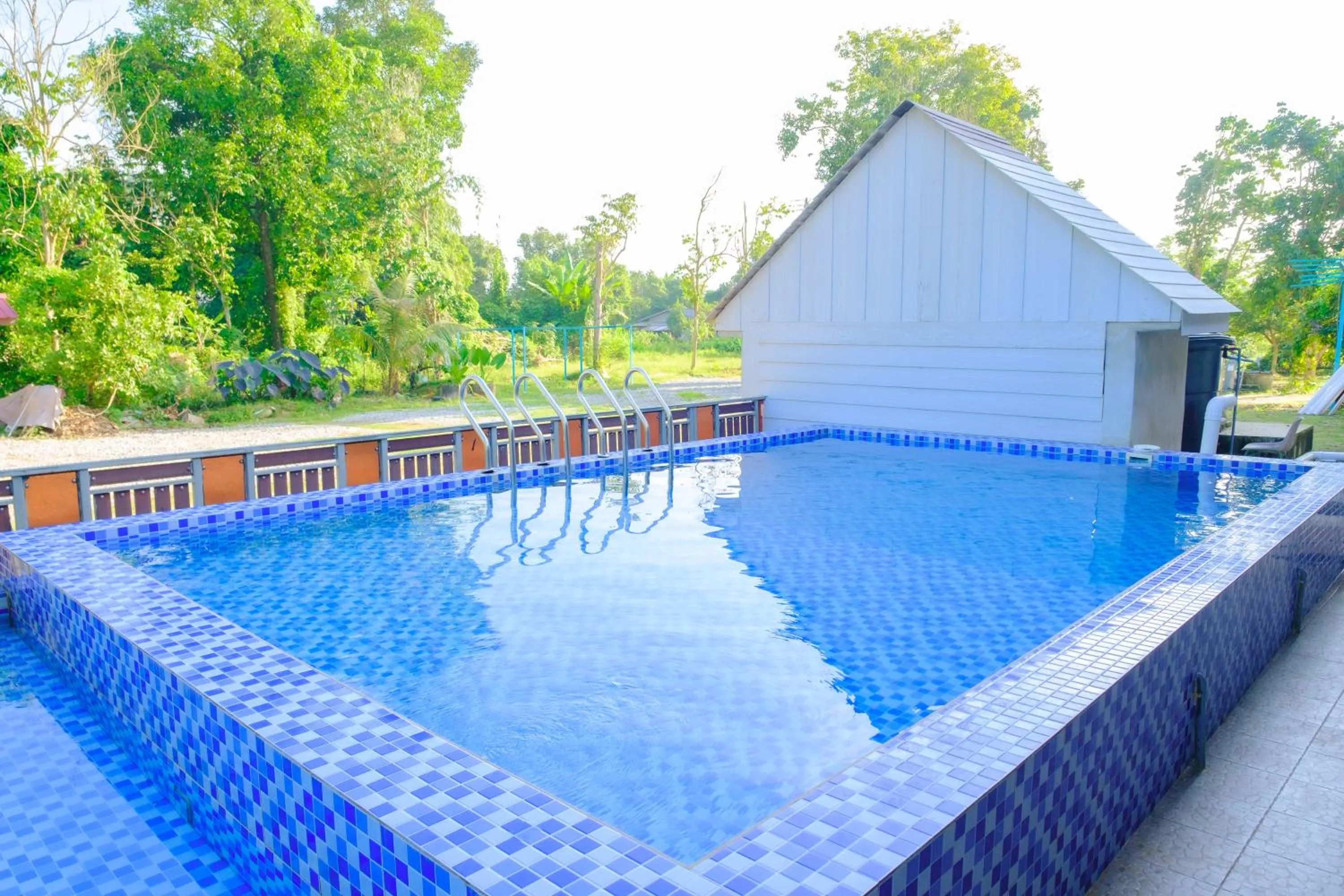 Swimming pool in Citra Kadok Hotel & Banquet Hall