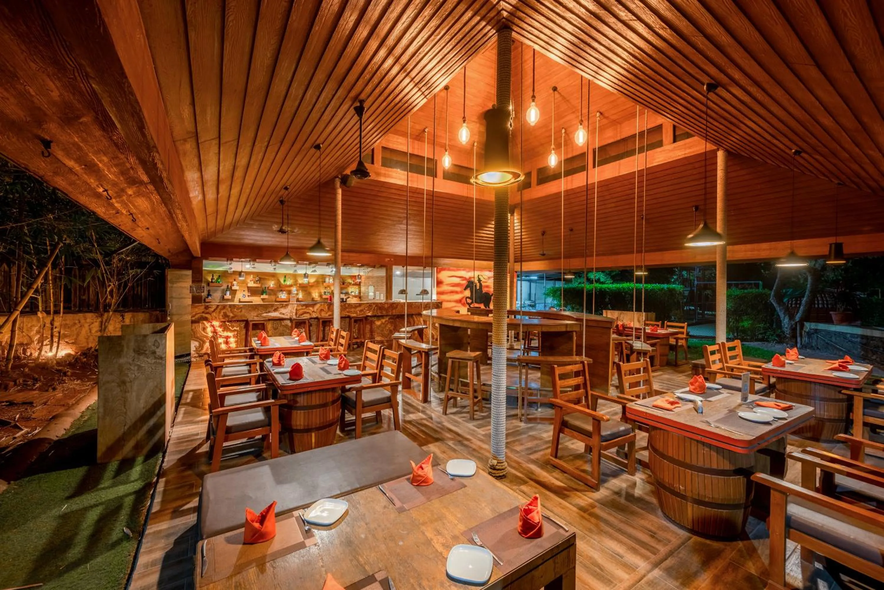 Lounge or bar in The Lagoona Resort