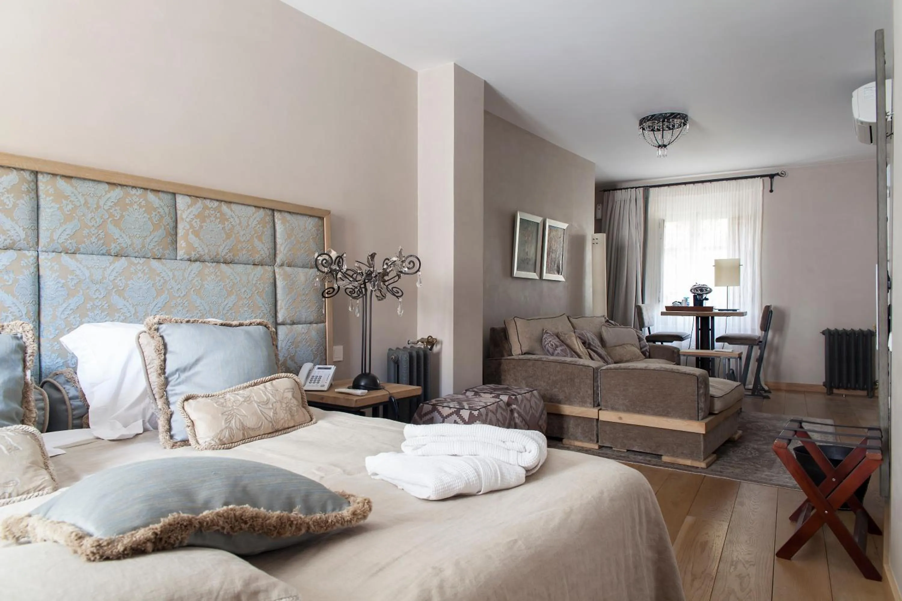 Photo of the whole room, Bed in Boutique Hotel Casa Granados