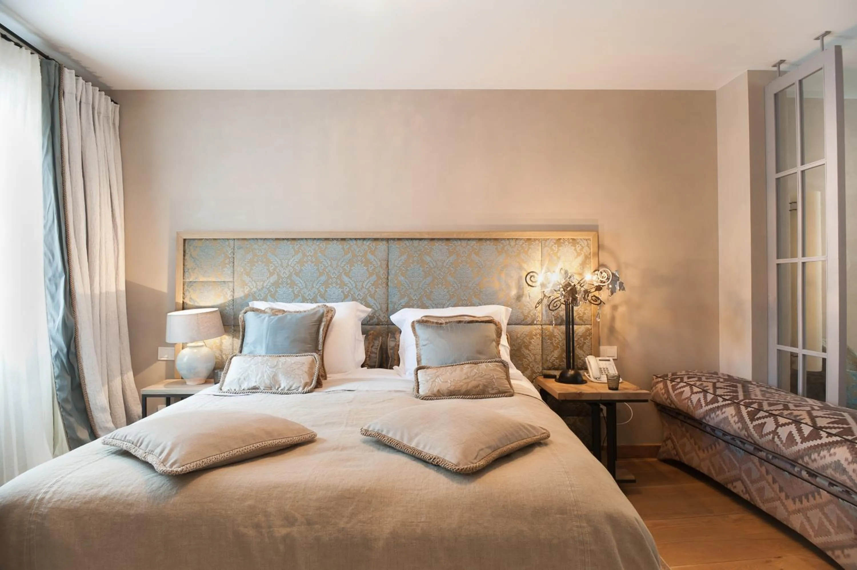 Photo of the whole room, Bed in Boutique Hotel Casa Granados