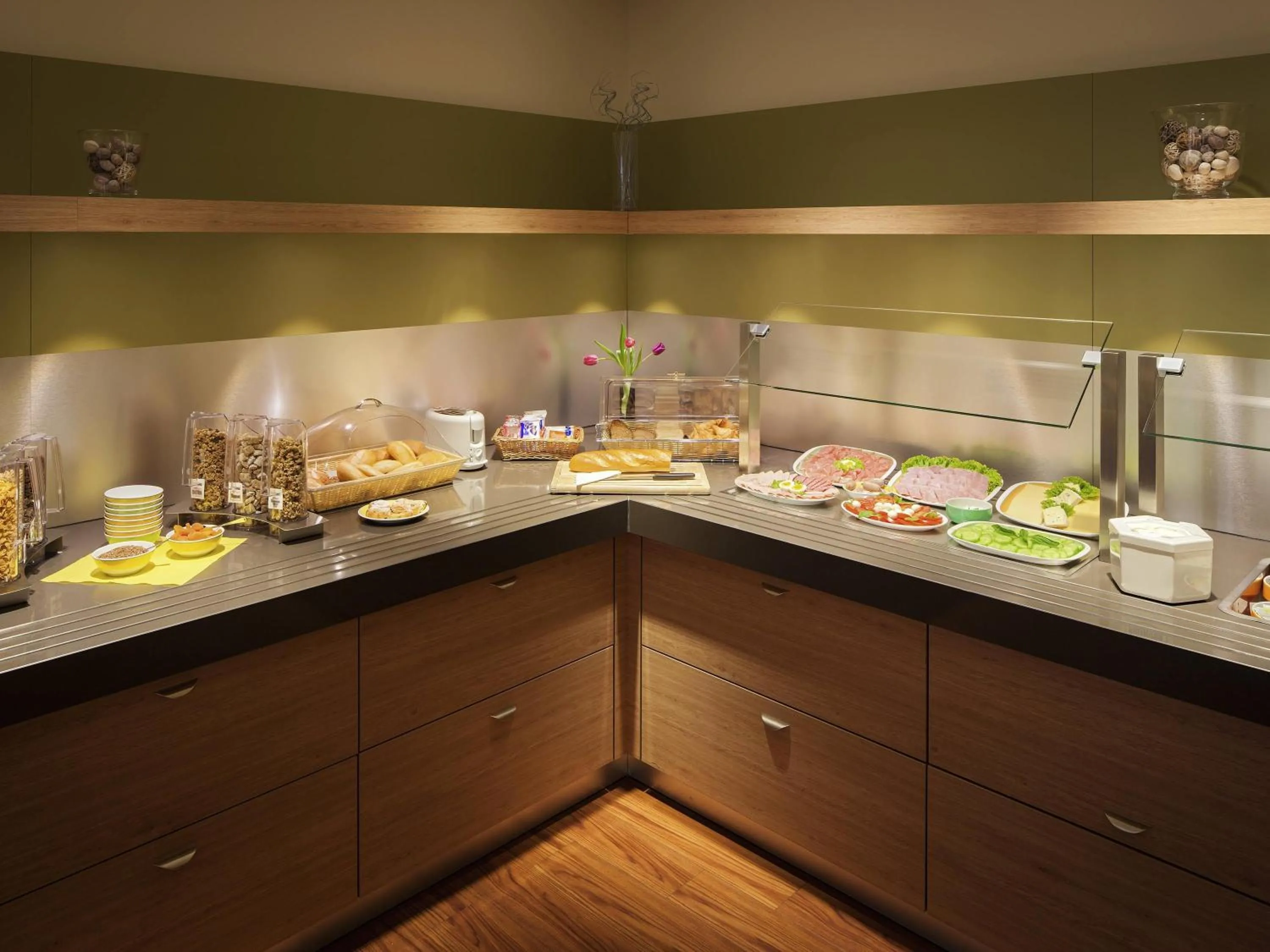 Bedroom in ibis Hotel Nürnberg Altstadt