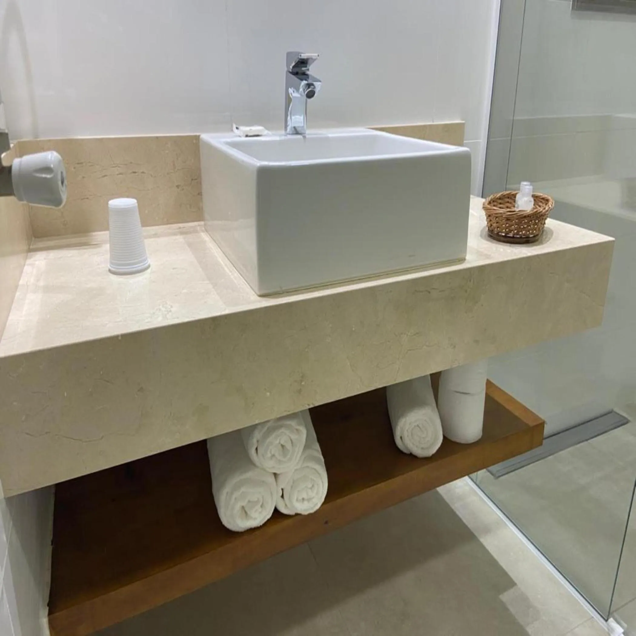 Bathroom in Hotel Chateau