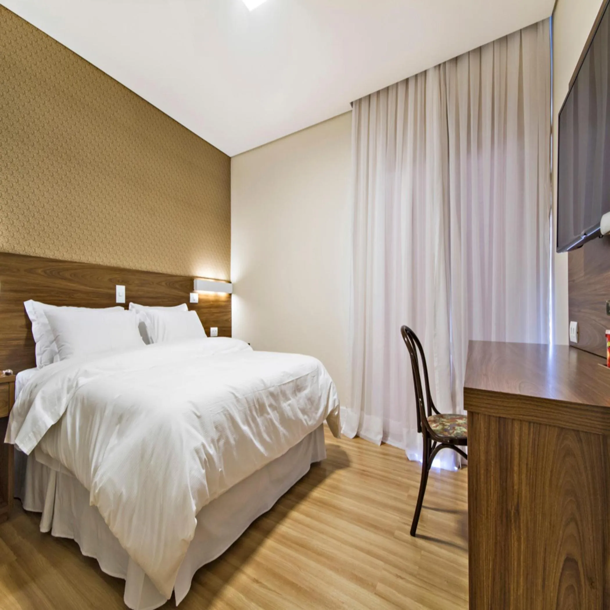 Bedroom, Bed in Hotel Chateau