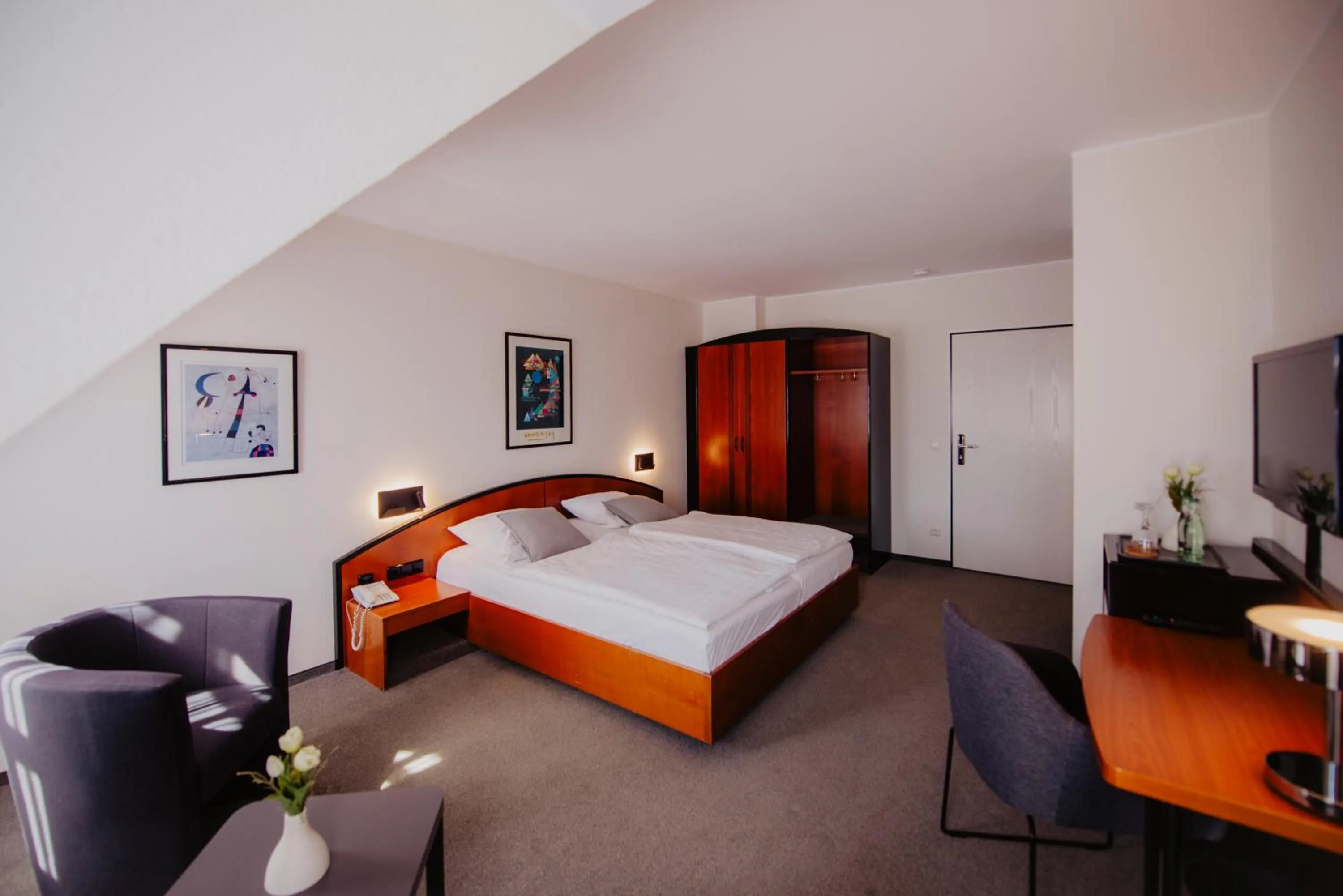 Photo of the whole room, Bed in Hotel-Restaurant Haselhoff