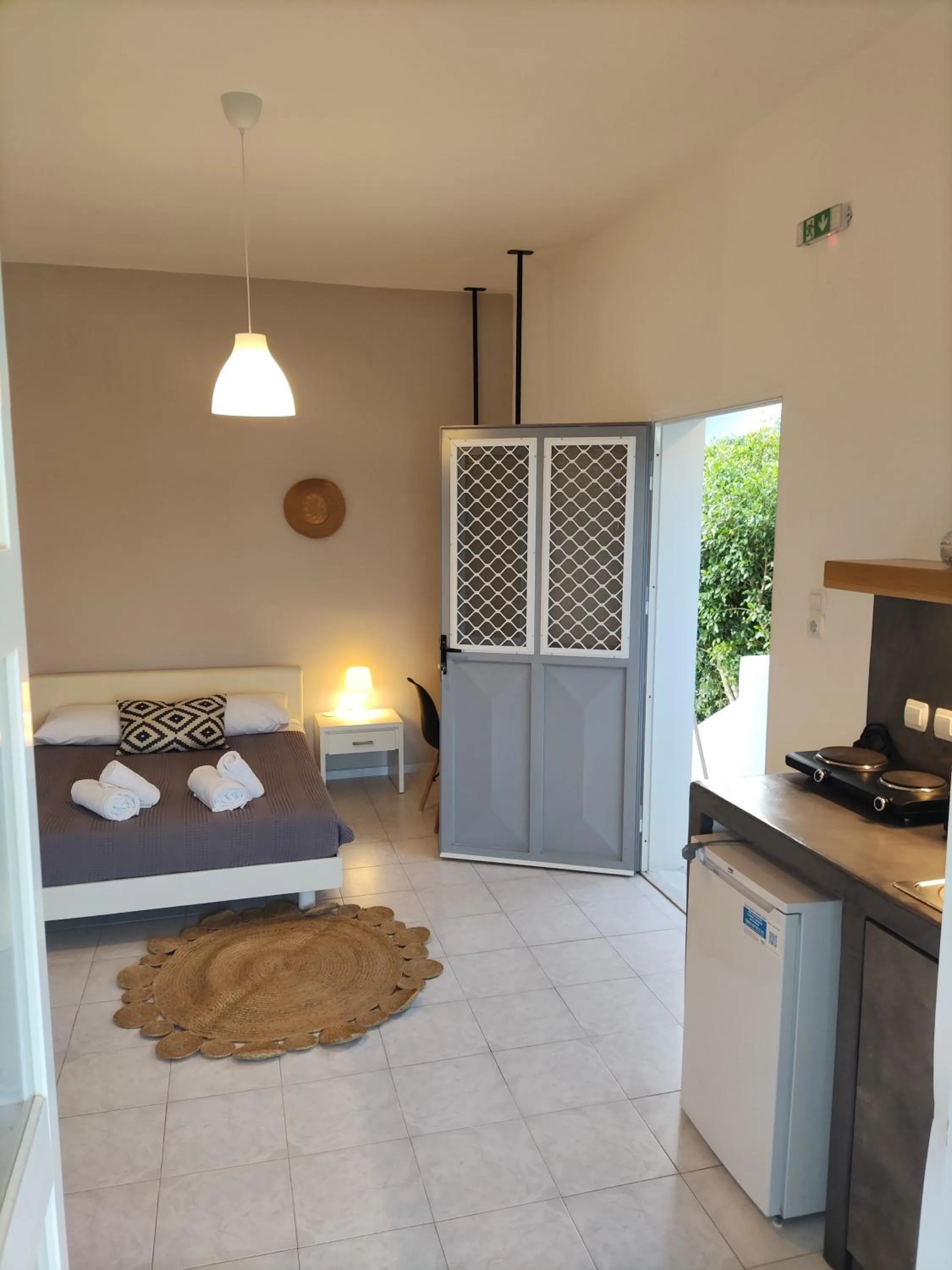 Photo of the whole room in Galini Rooms & Apartments