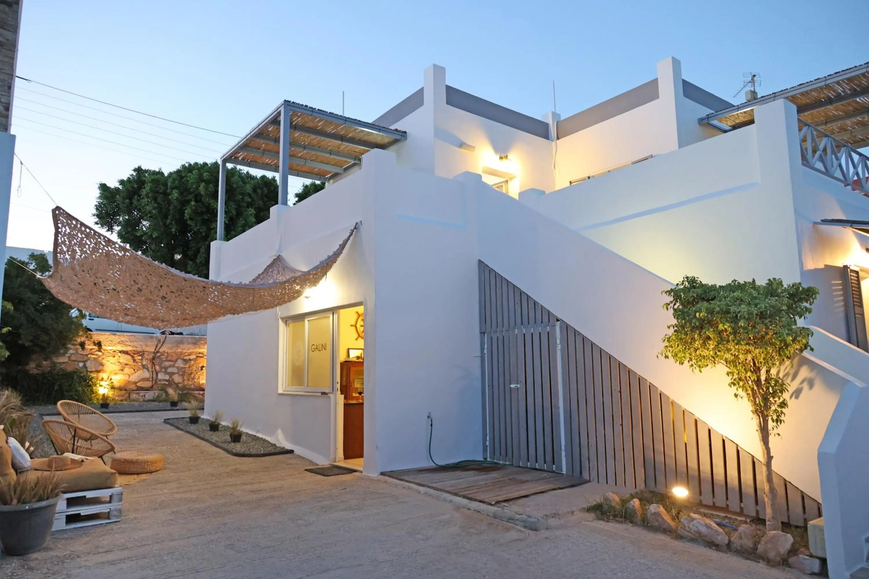 Property building in Galini Rooms & Apartments