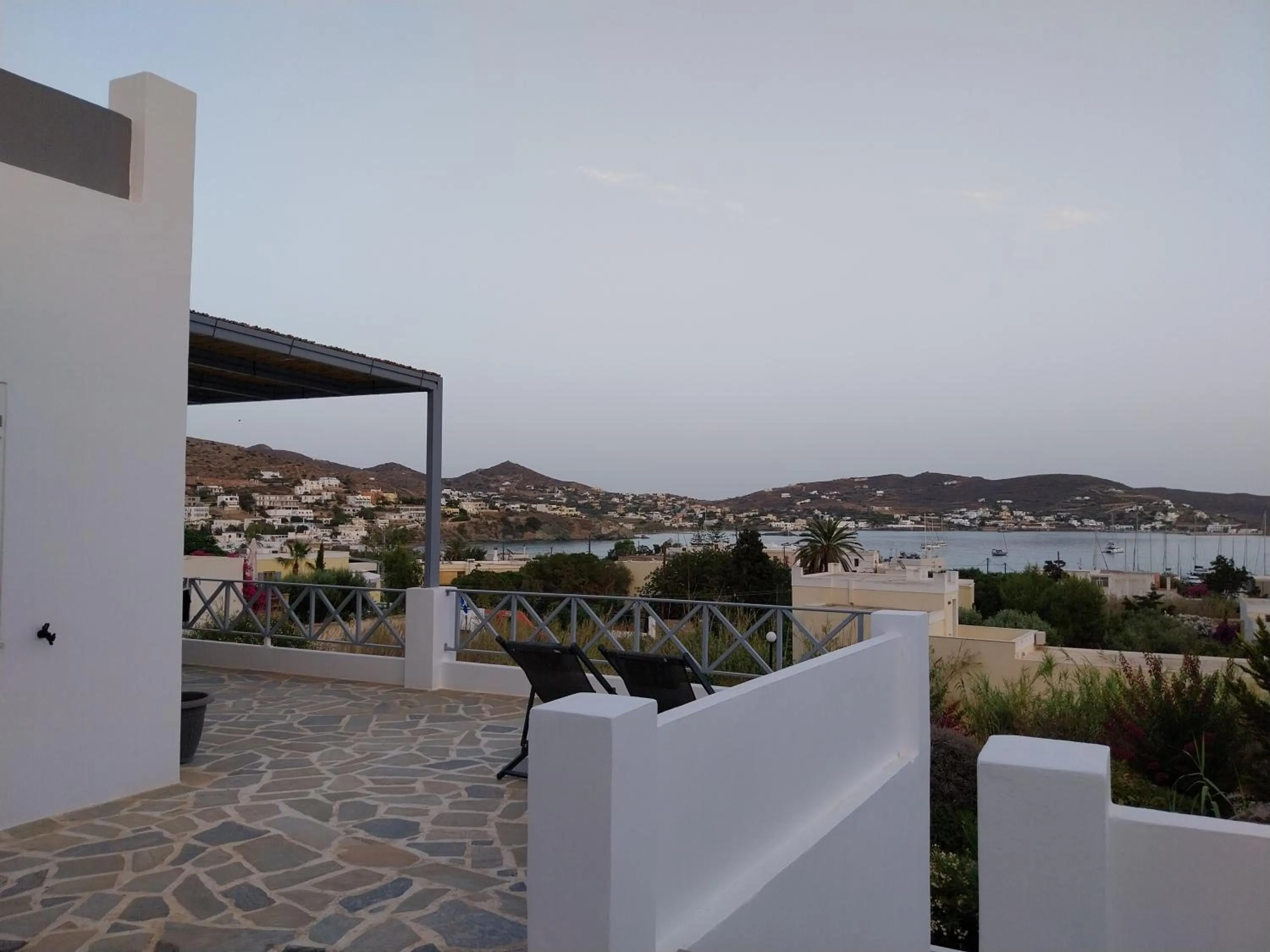 Property building in Galini Rooms & Apartments