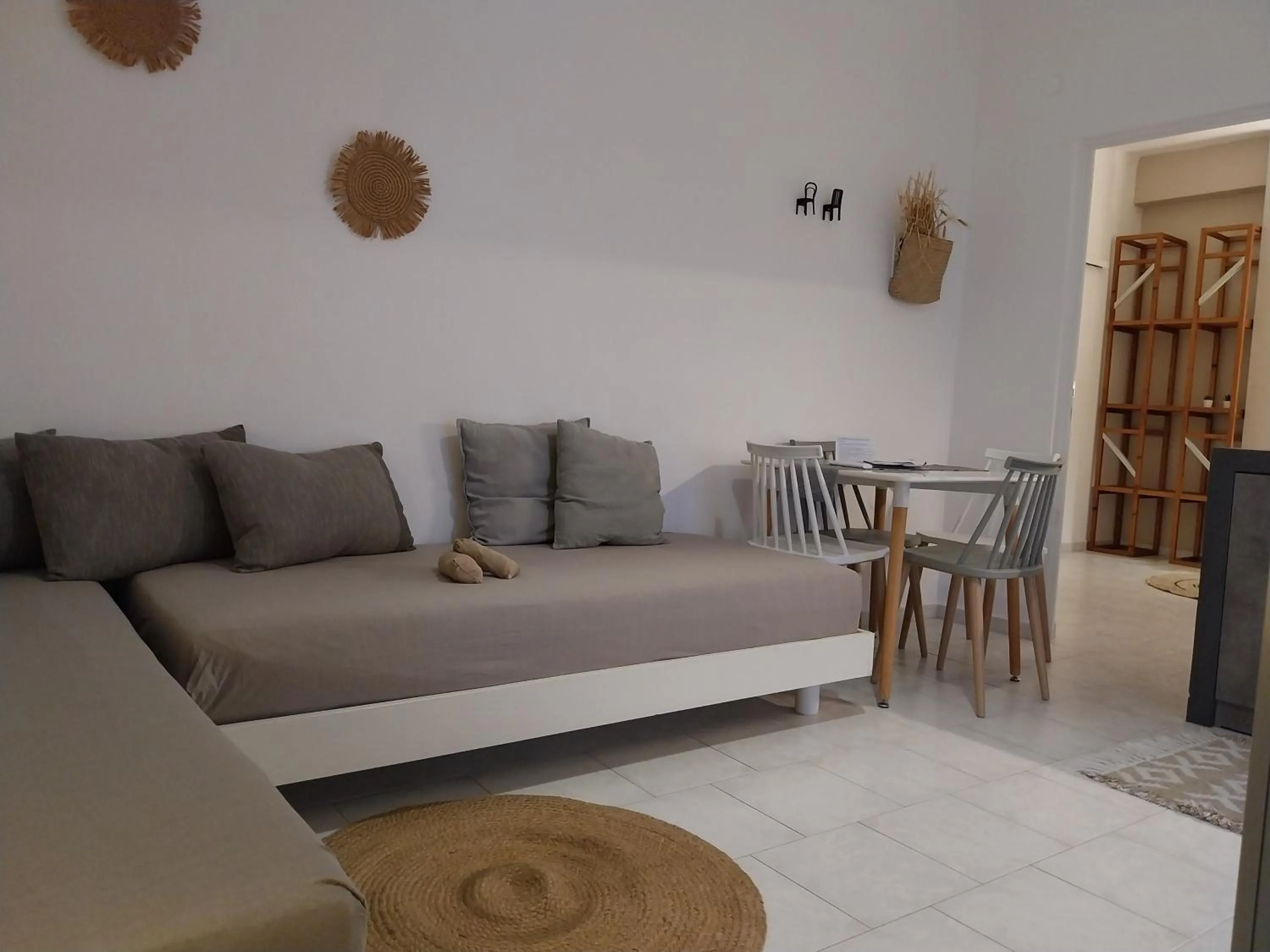 Seating area in Galini Rooms & Apartments