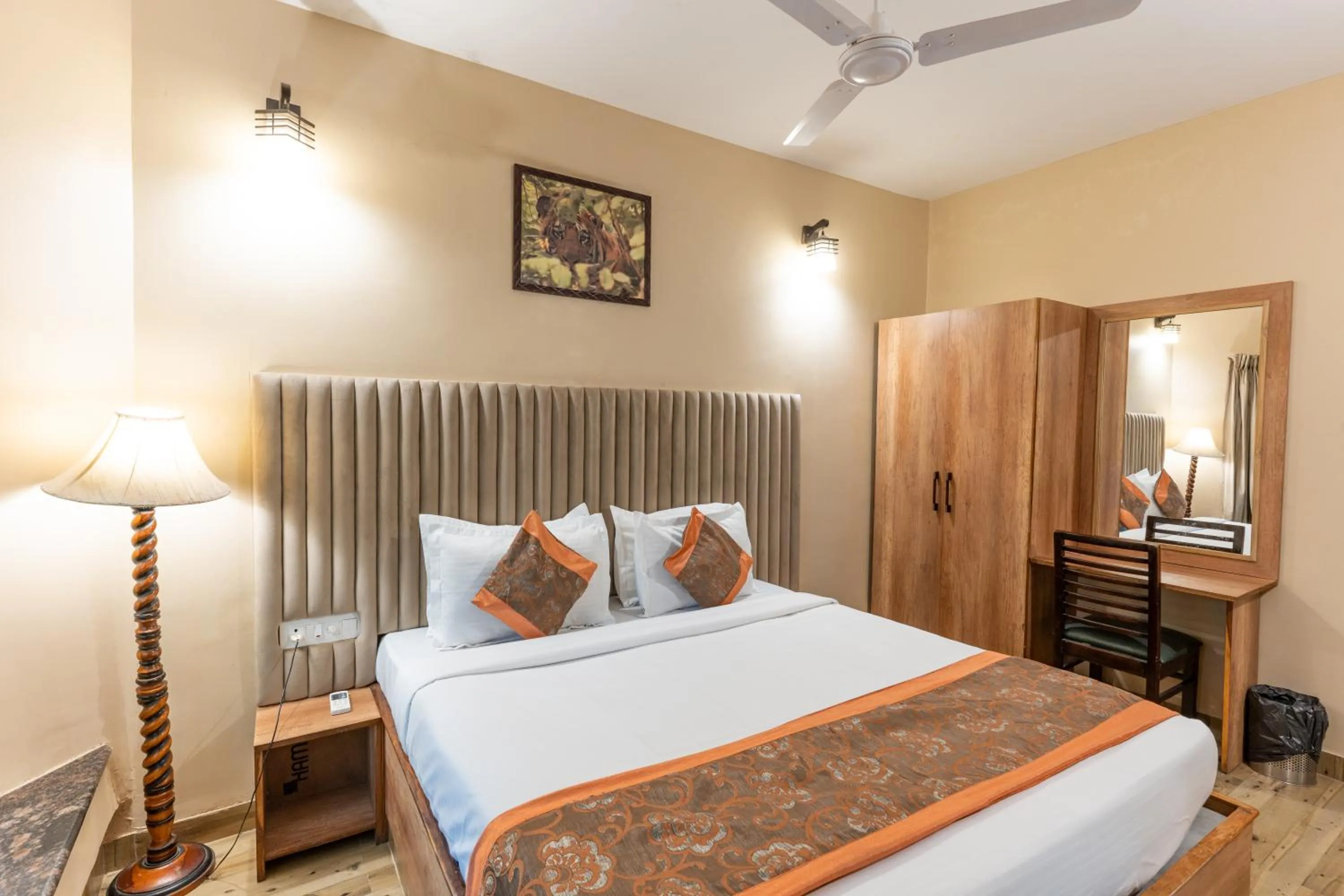 Bedroom, Bed in Olive Resort - Sillari Pench