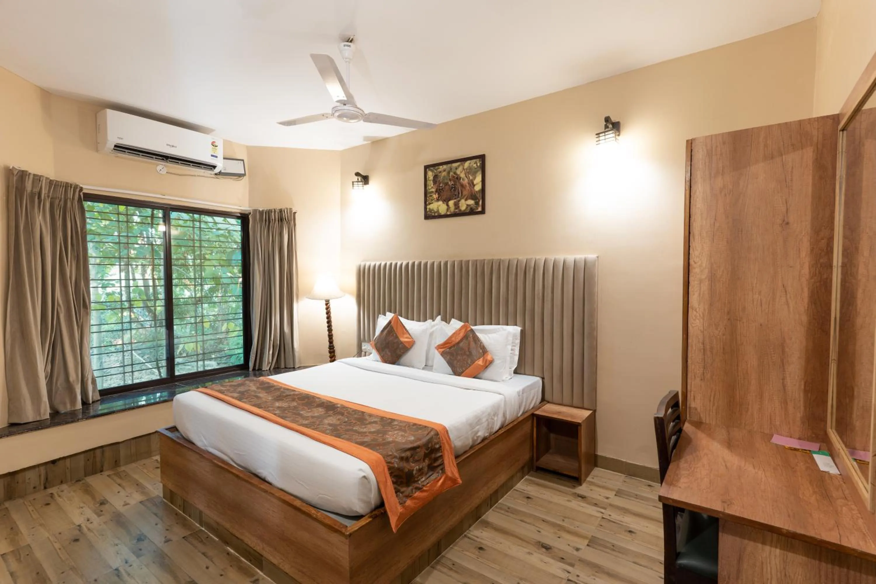 Bedroom, Bed in Olive Resort - Sillari Pench