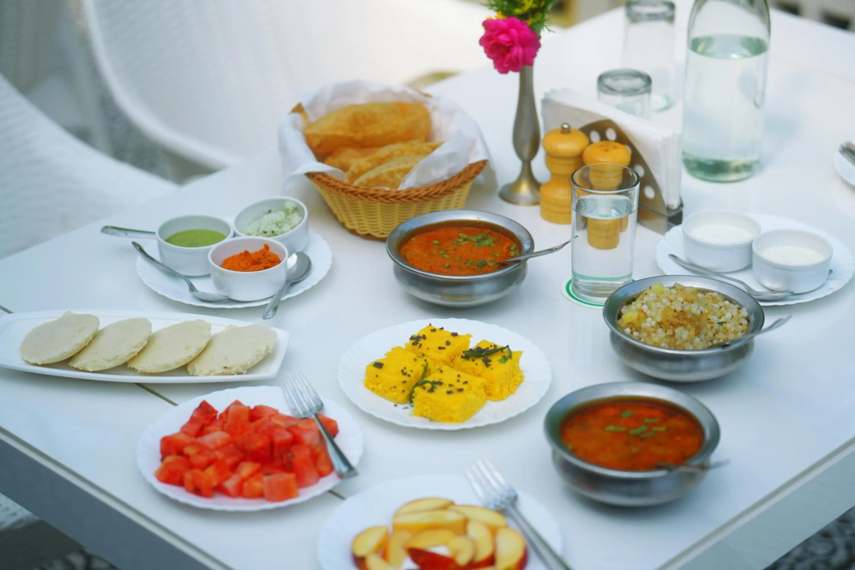 Breakfast in Olive Resort - Sillari Pench