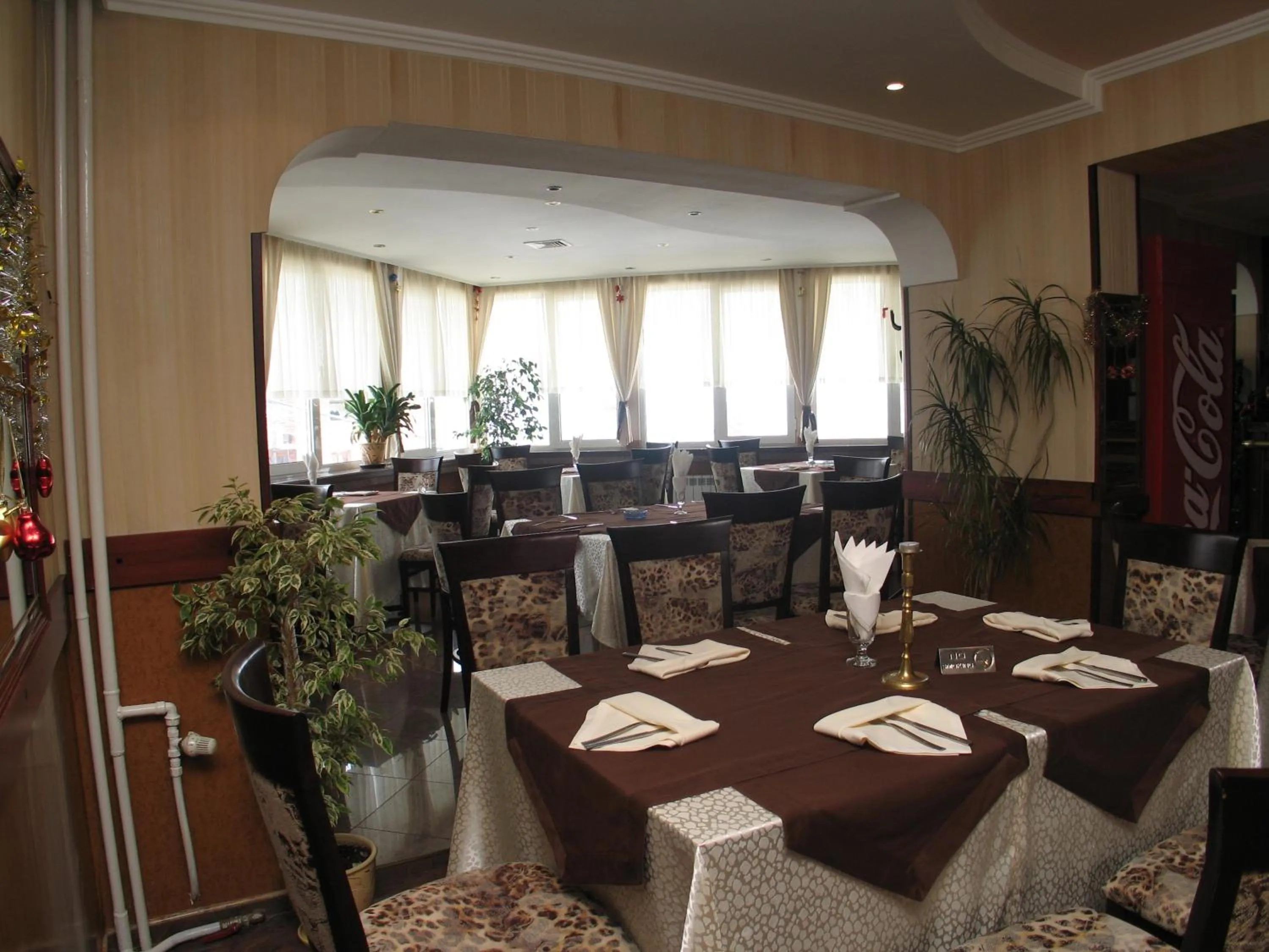 Restaurant/places to eat in Family Hotel Yagoda88