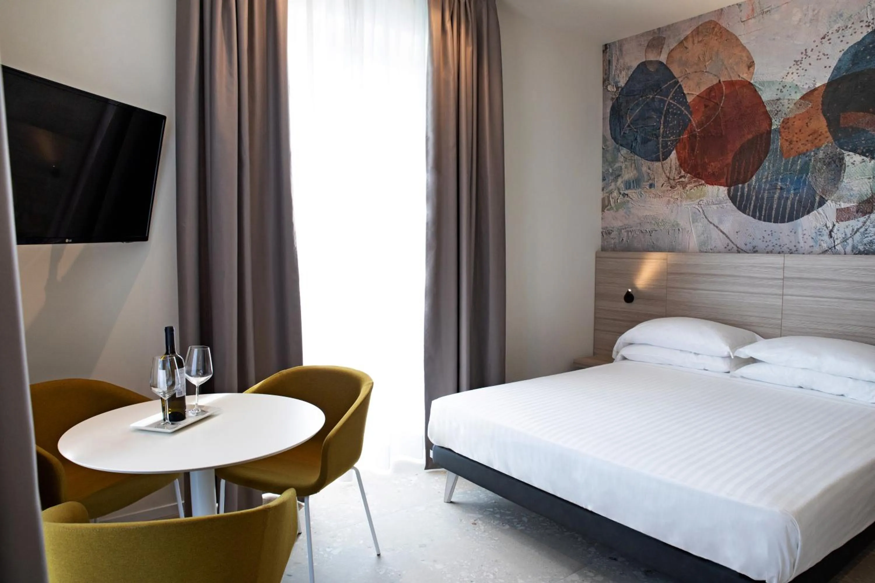 Bed in Hotel Cristallo