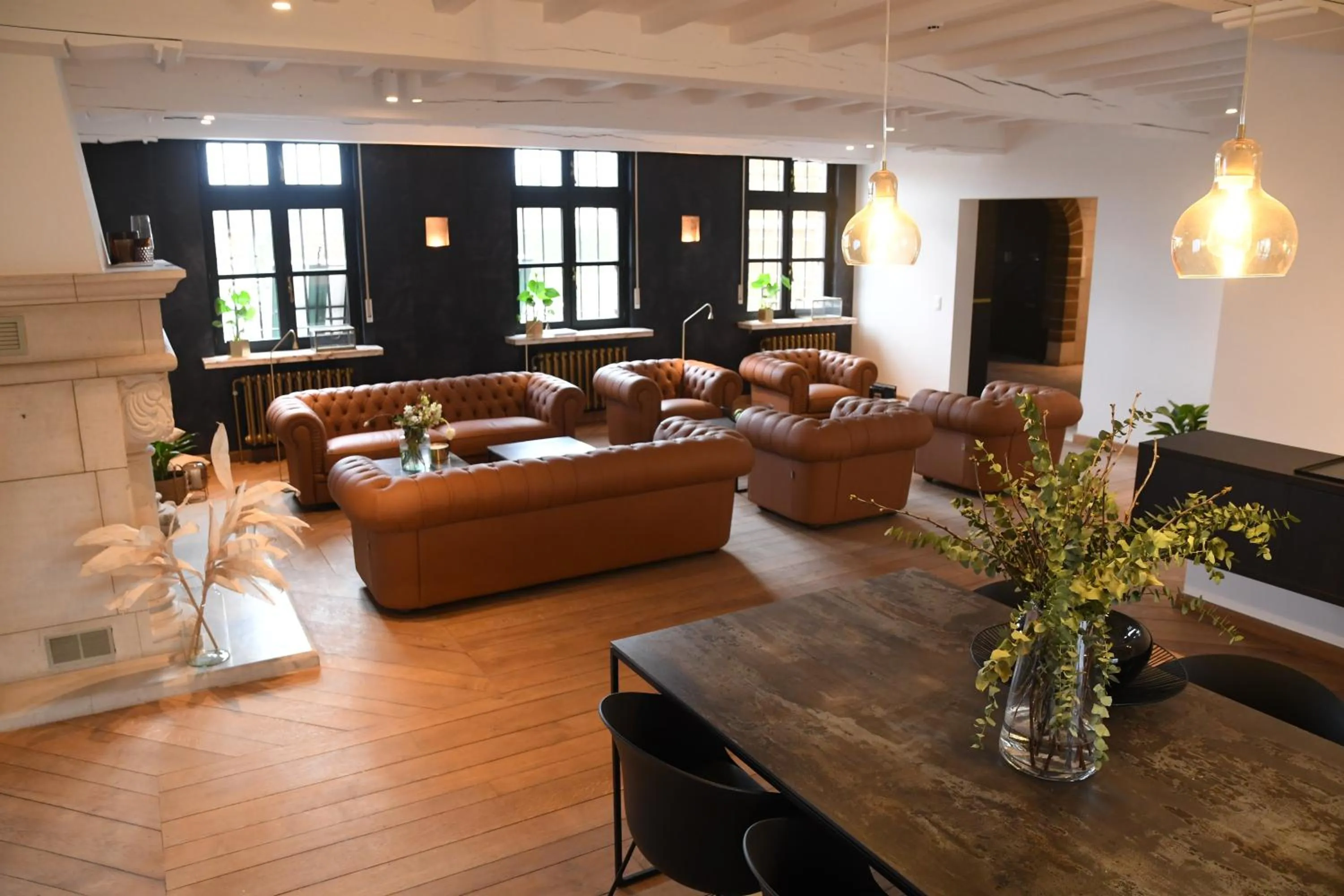 Lounge or bar in Ask Lily