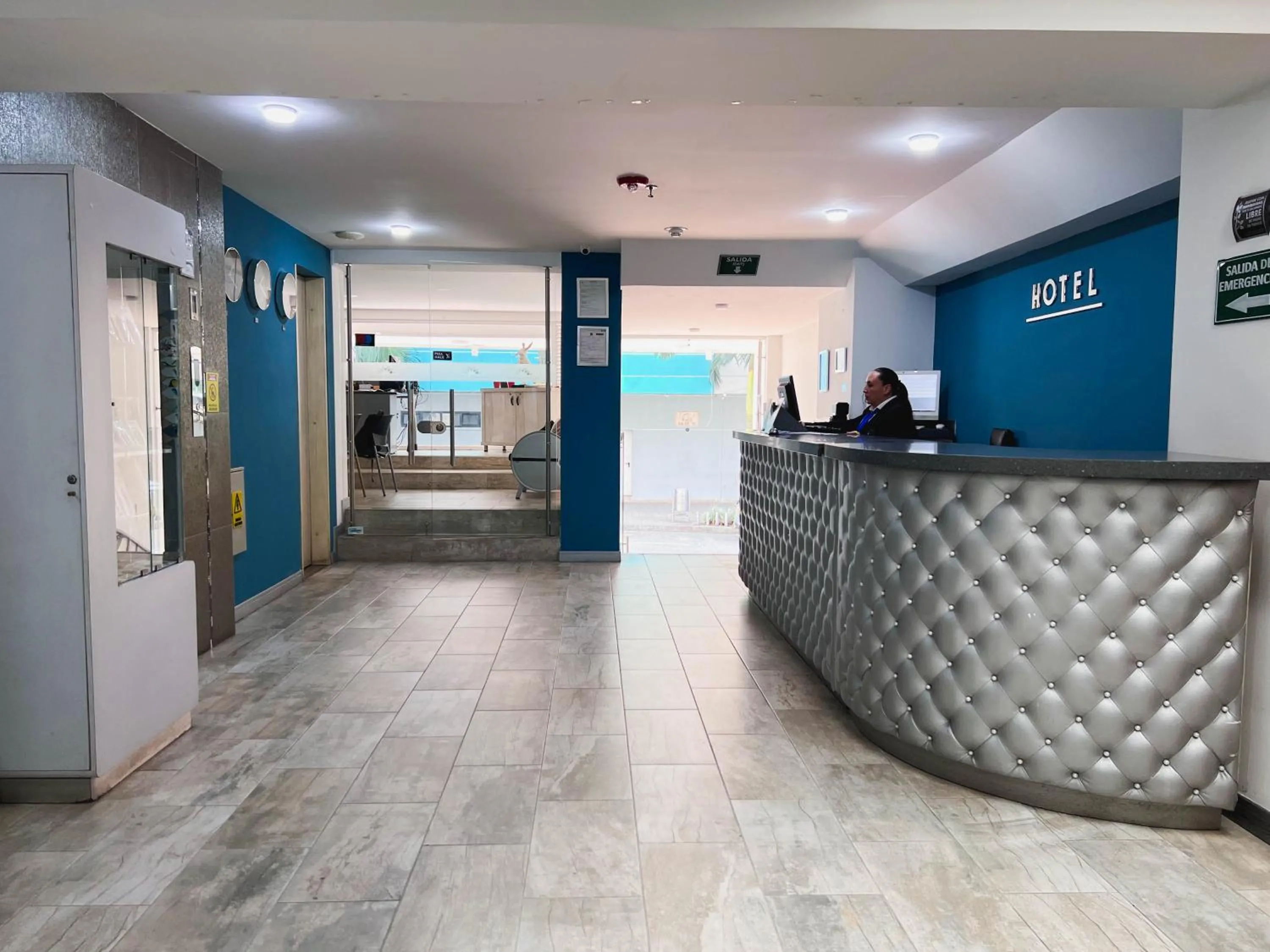 Lobby or reception in Hotel Rosales Gold