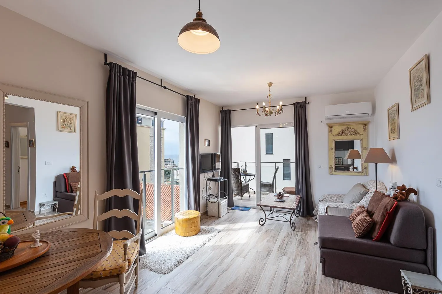 One-Bedroom Apartment with Sea View and Terrace in Sunny Side Wellness Resort & Spa