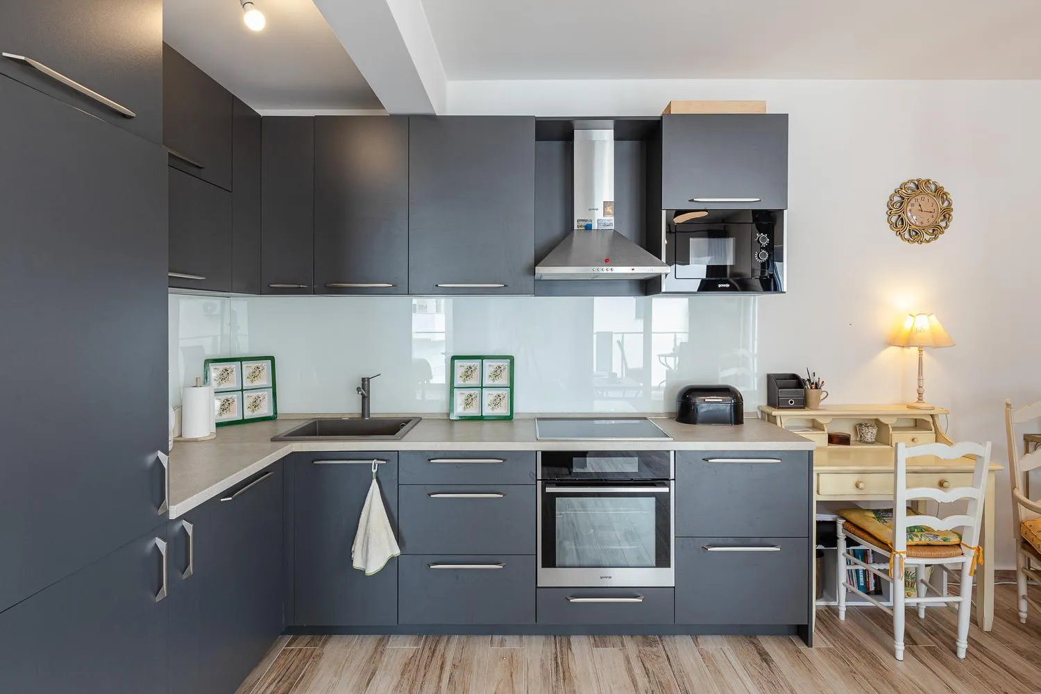 One-Bedroom Apartment with Sea View and Terrace in Sunny Side Wellness Resort & Spa