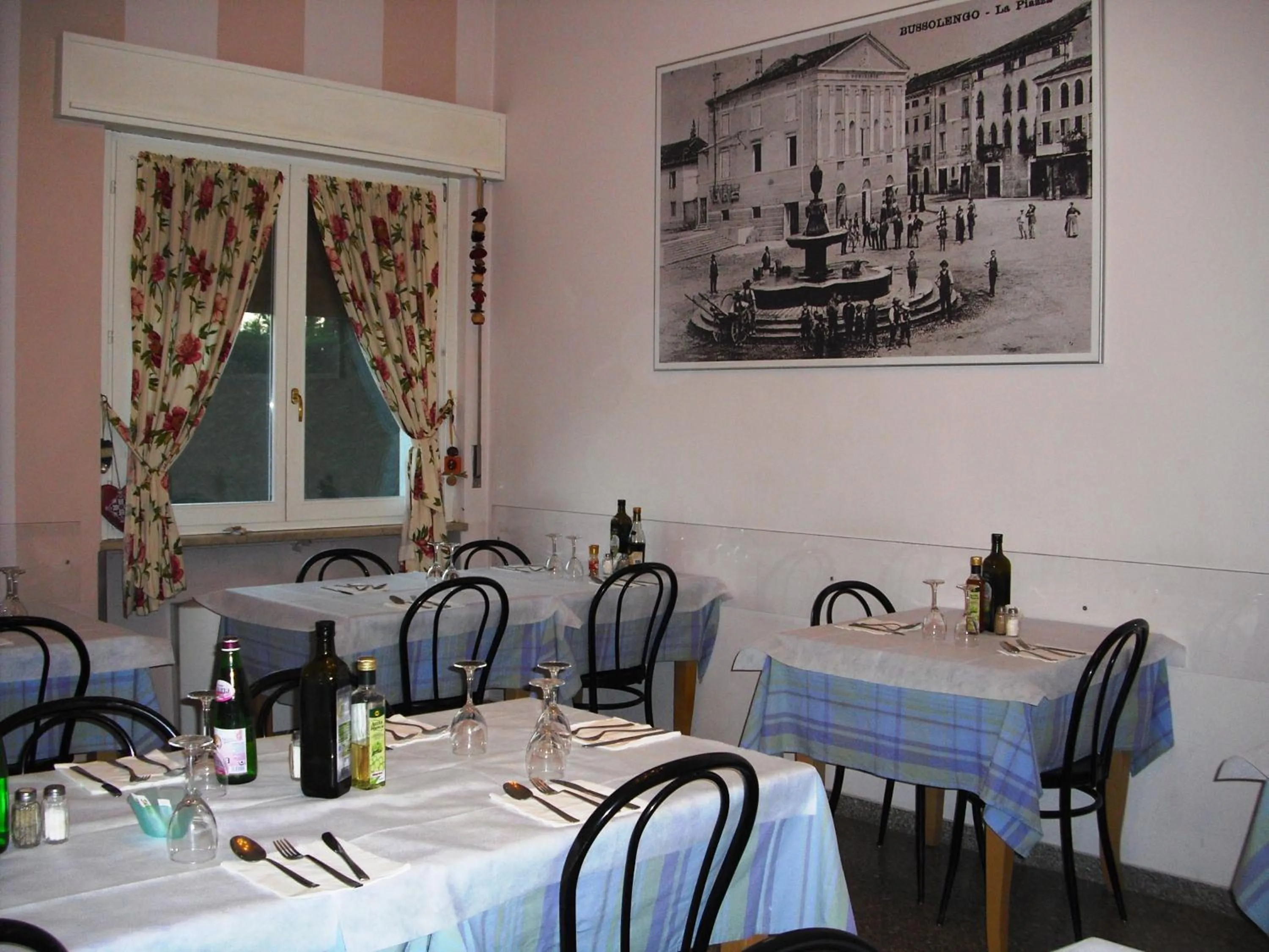 Restaurant/places to eat in Girelli Sorelle