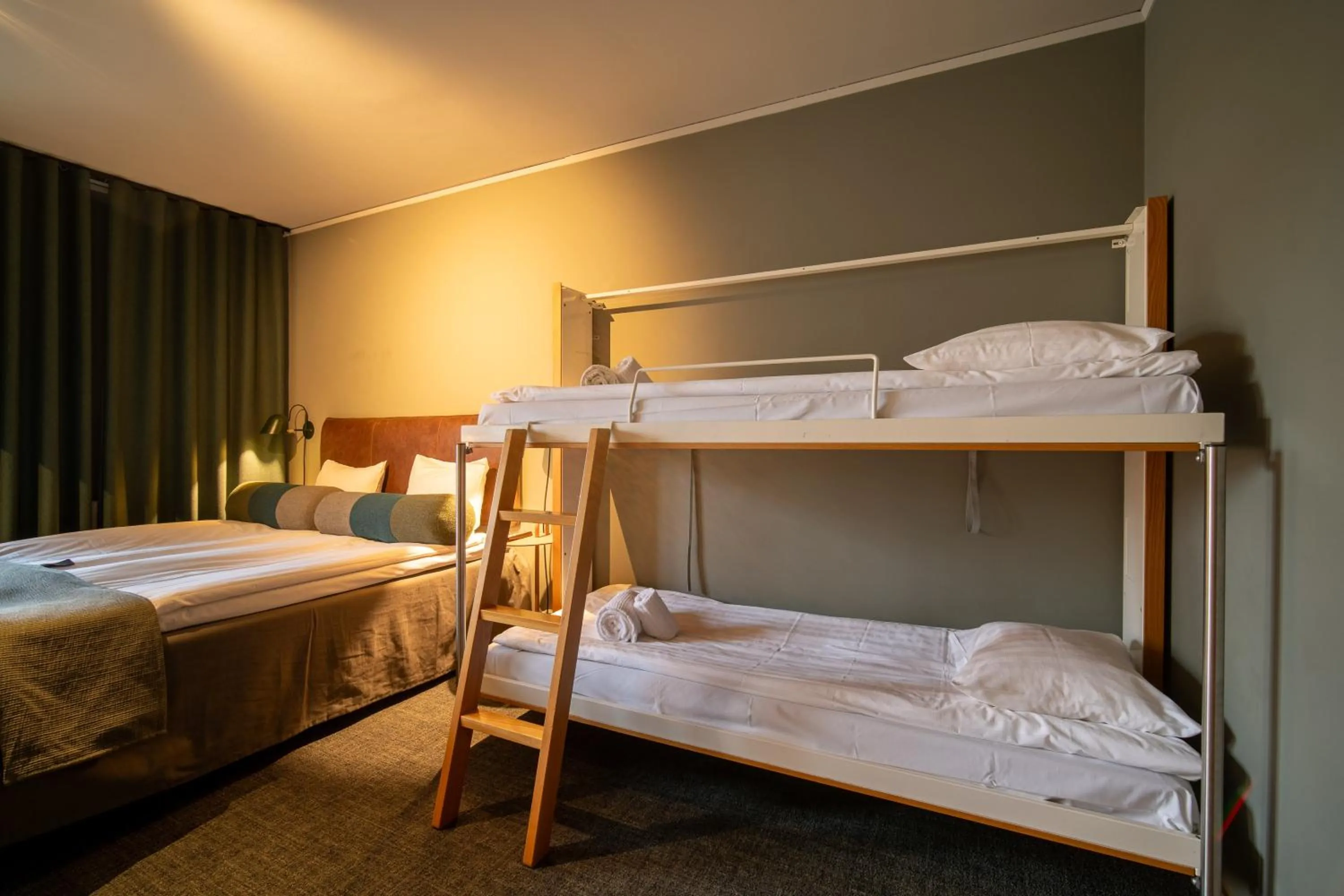 Bed in Spar Hotel Gårda