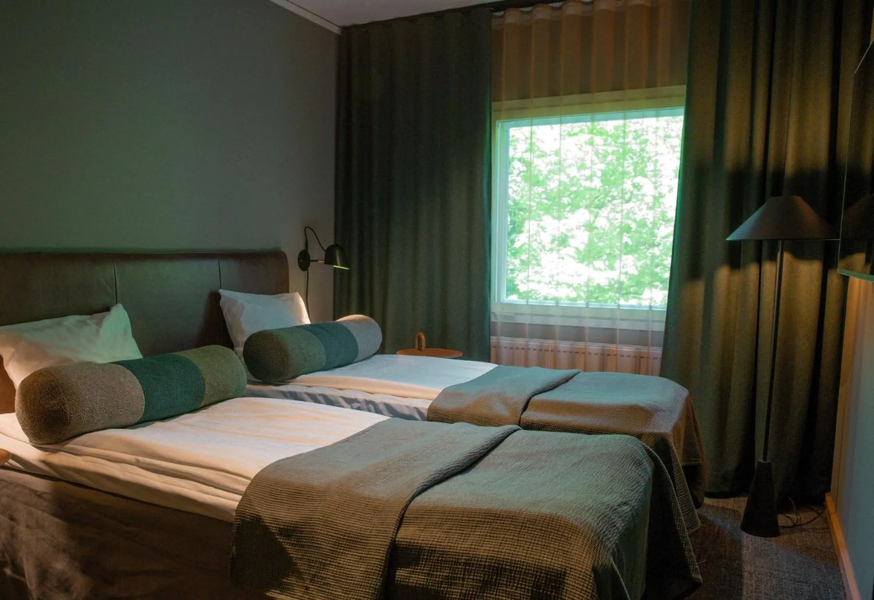 Bed in Spar Hotel Gårda