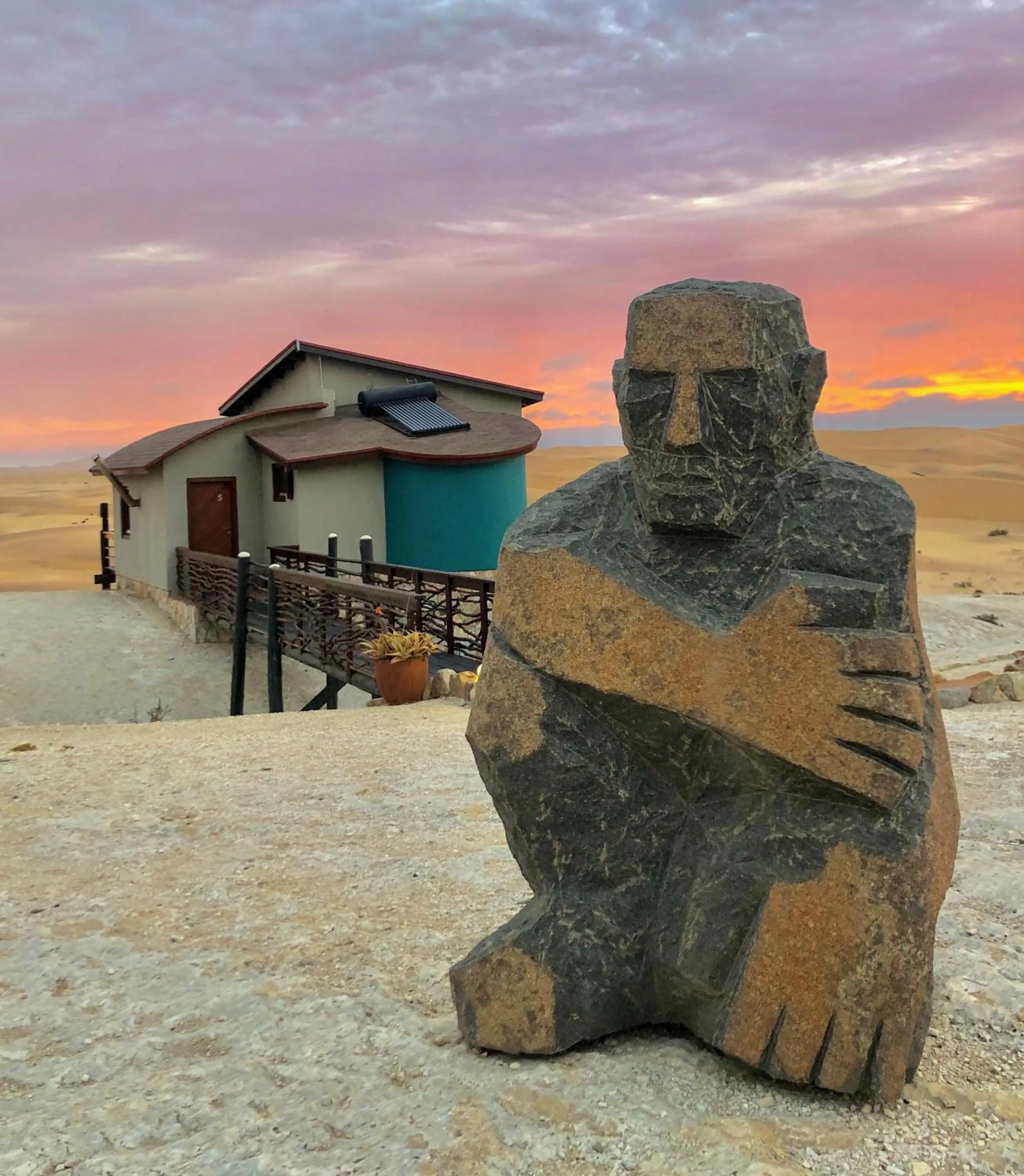 Property building in Desert Breeze Lodge