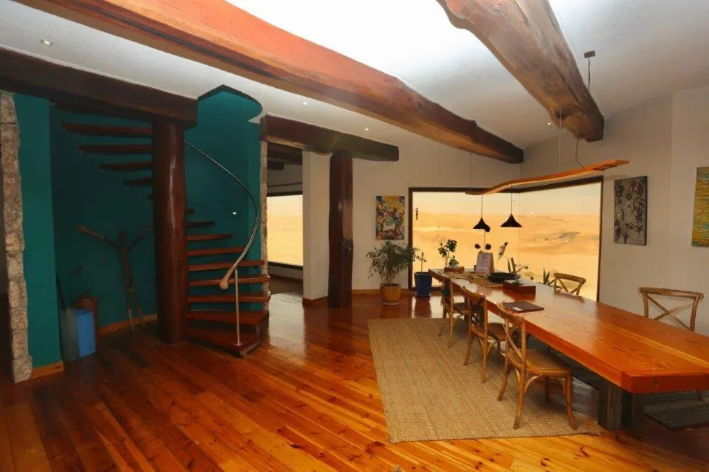 Living room in Desert Breeze Lodge