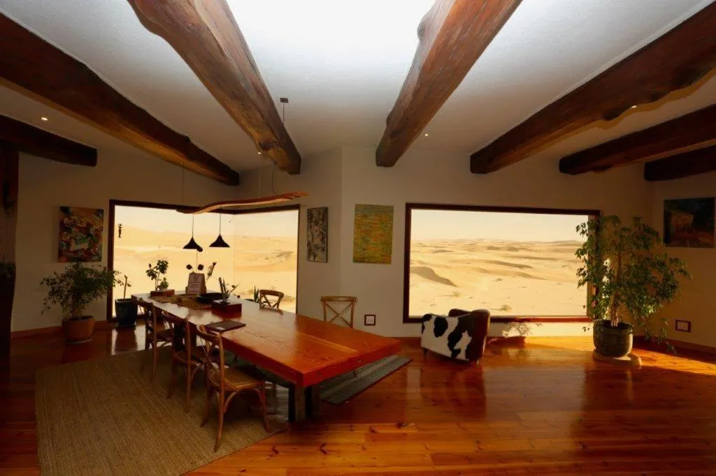 Dining area in Desert Breeze Lodge