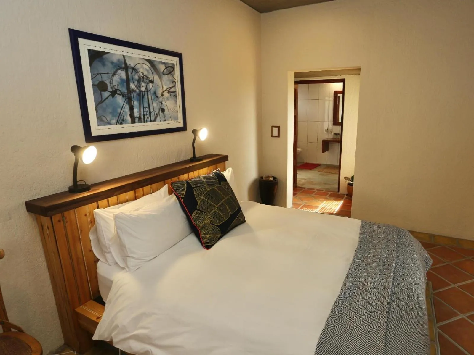 Bed in Desert Breeze Lodge