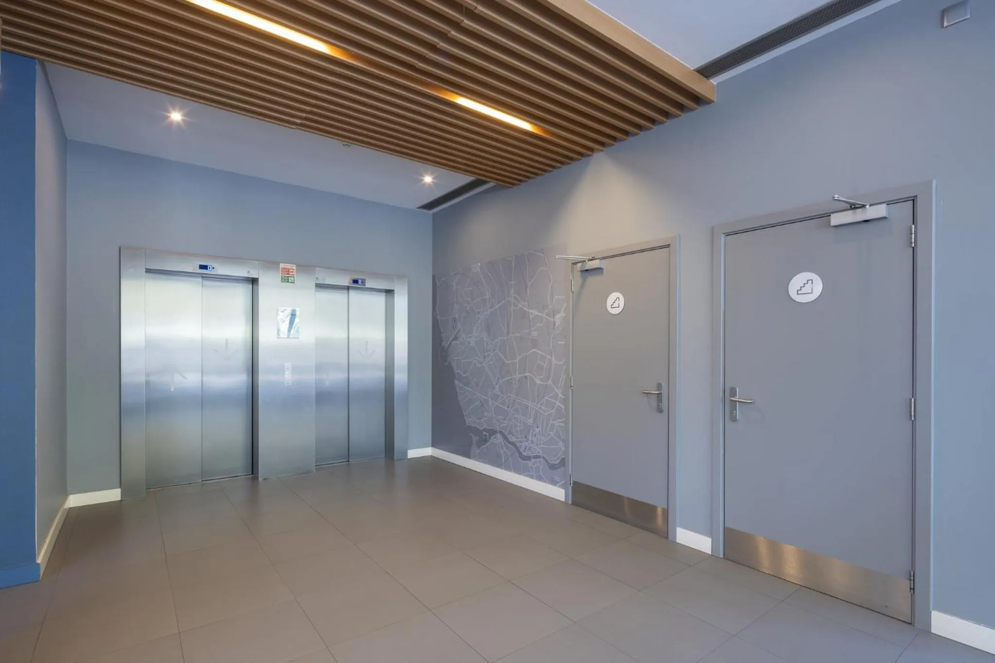 Lobby or reception in Holiday Inn Express Porto Exponor by IHG