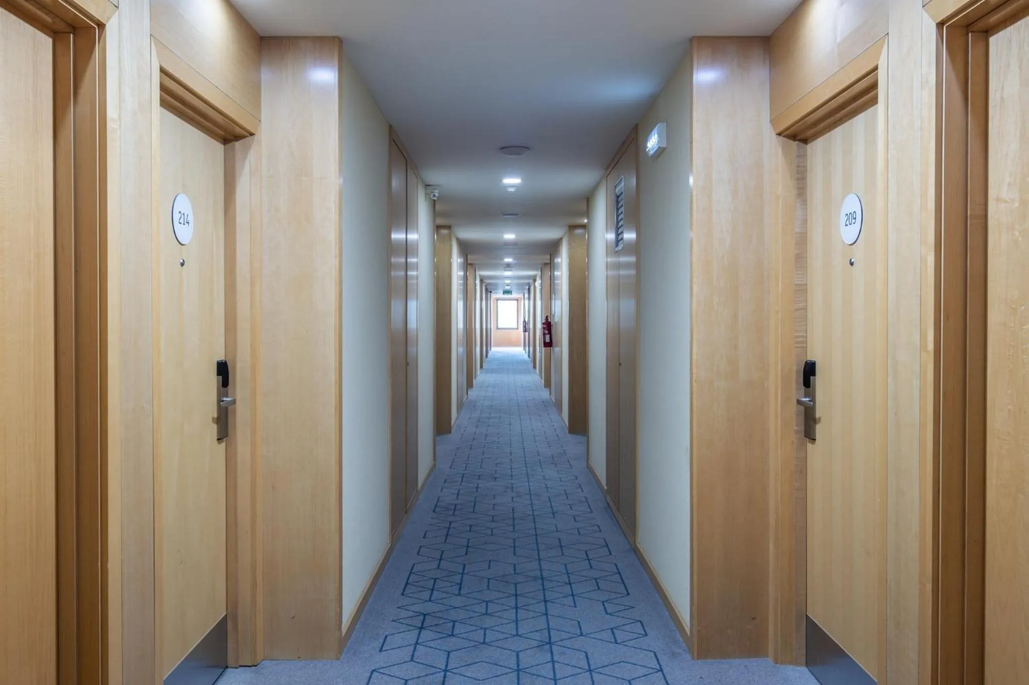 Lobby or reception in Holiday Inn Express Porto Exponor by IHG