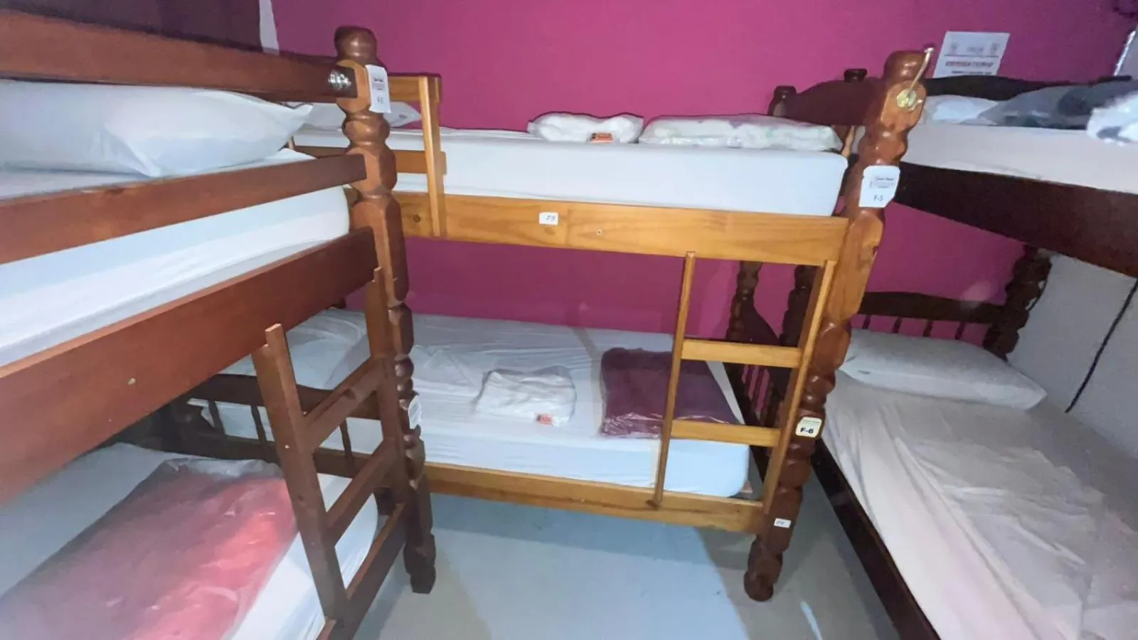 Bed in COACHHOSTEL7