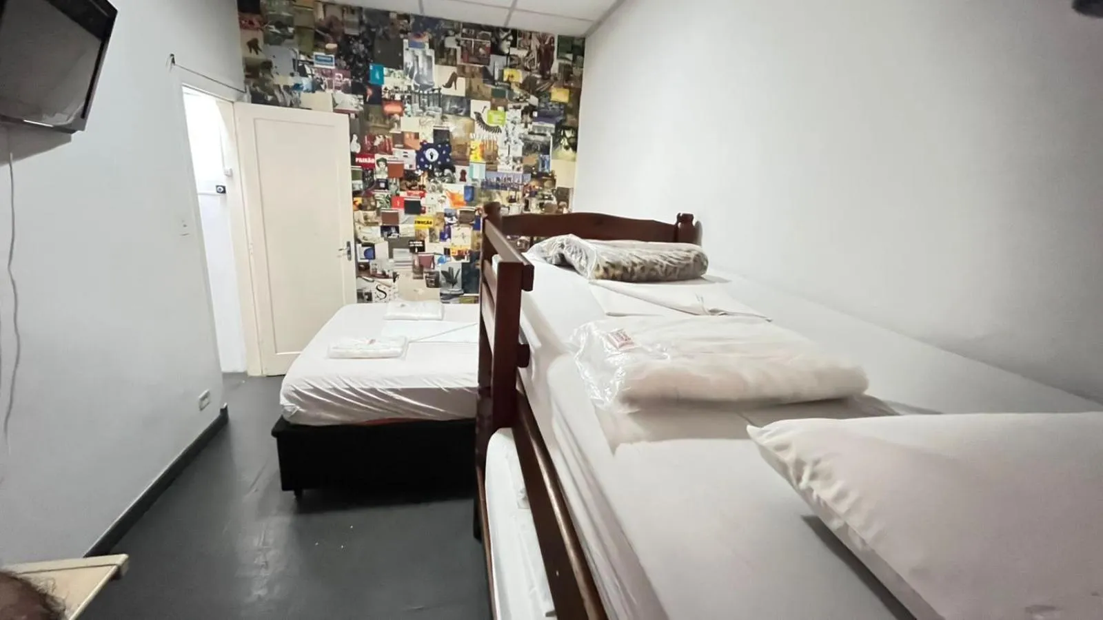Bed in COACHHOSTEL7