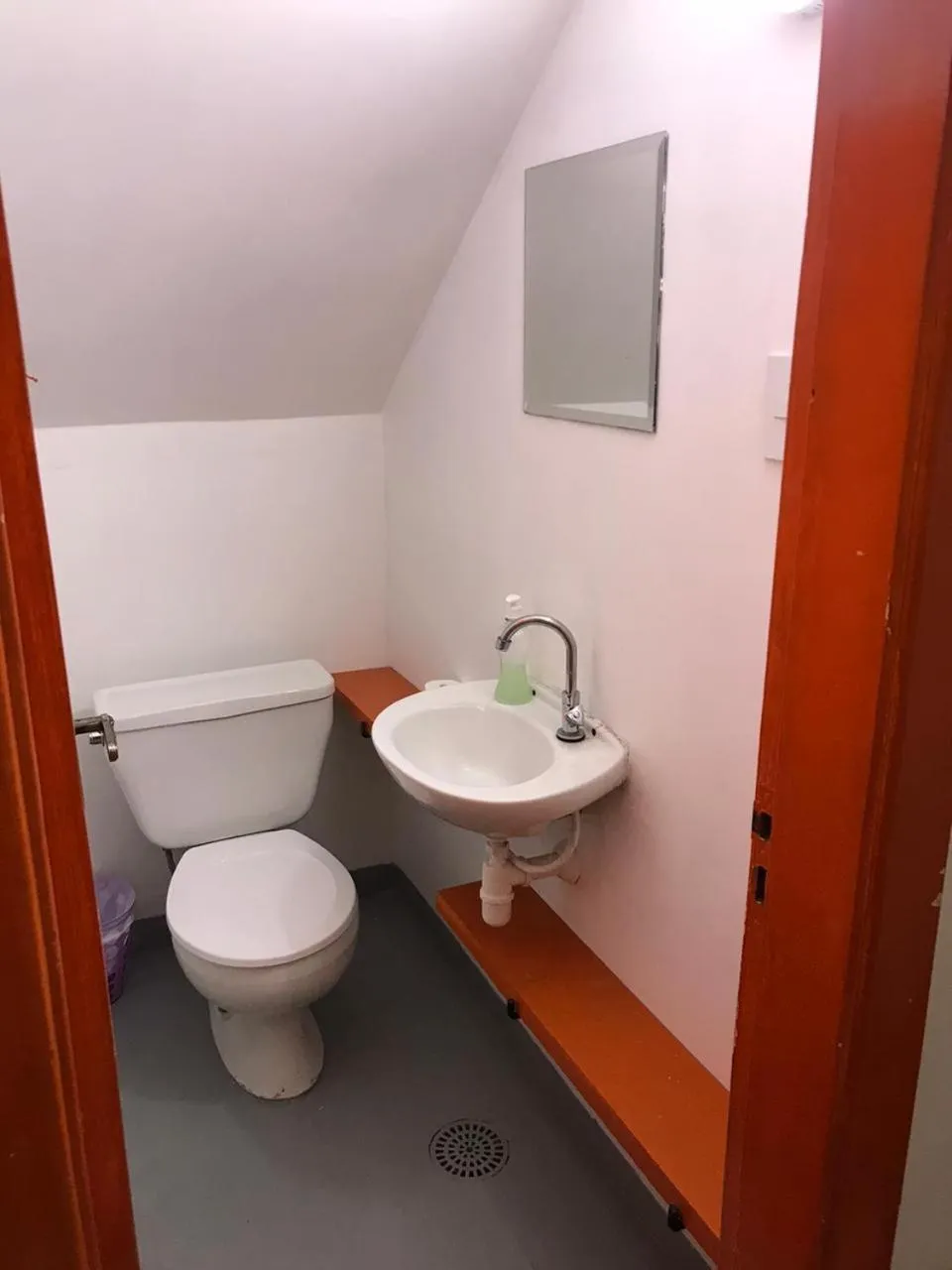 Bathroom in COACHHOSTEL7