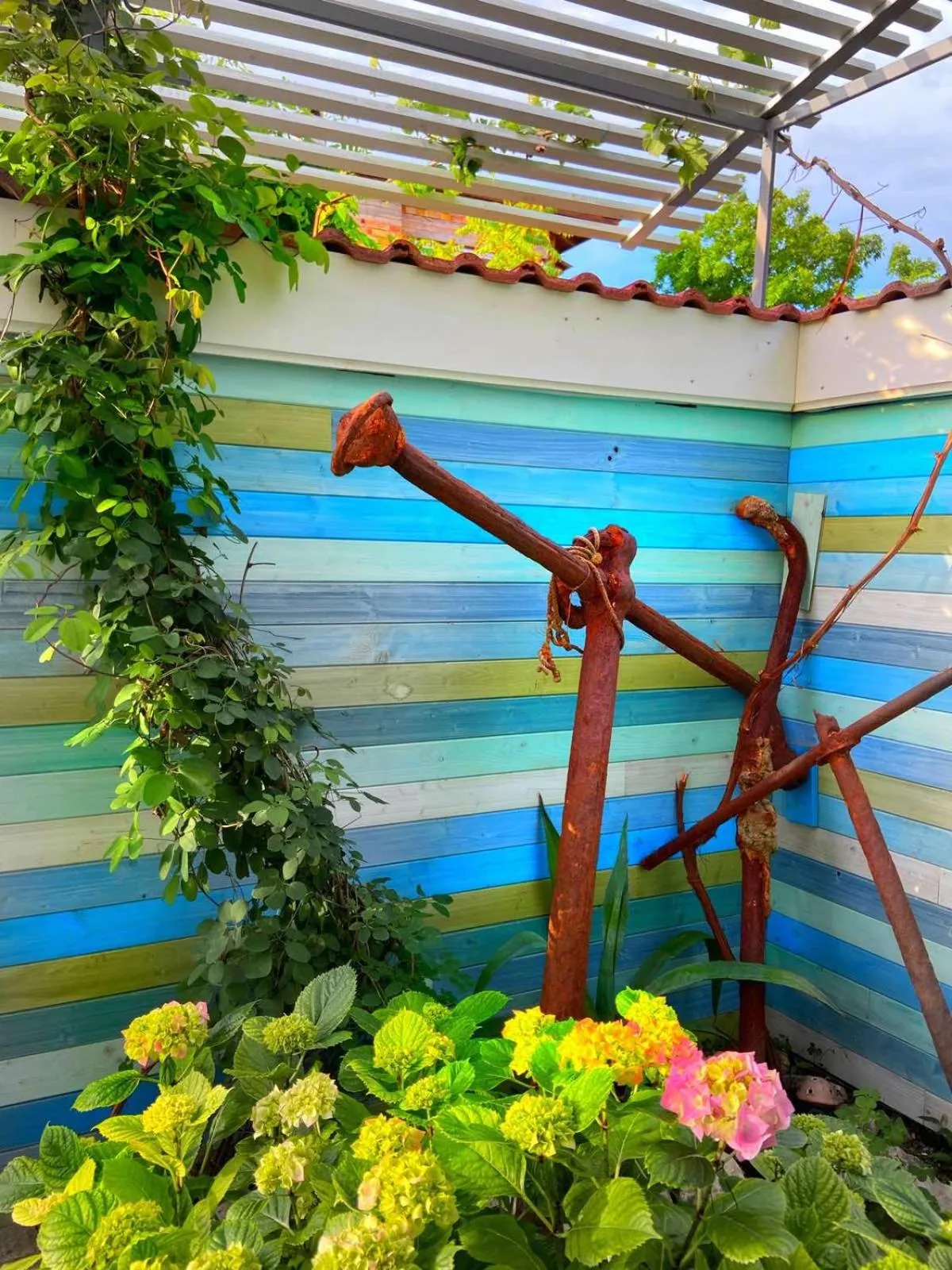 Lilia 2 Family Hotel