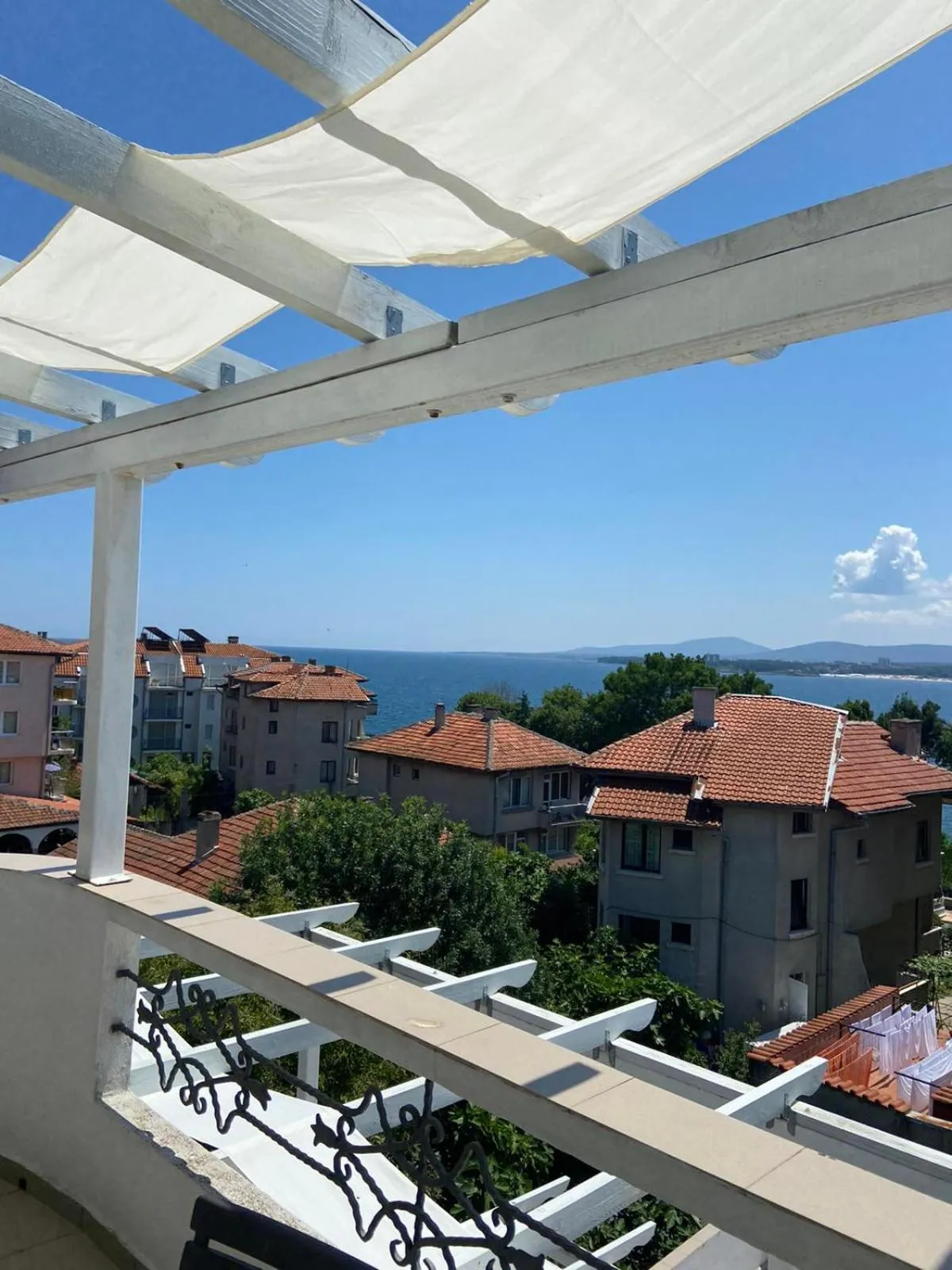 Lilia 2 Family Hotel