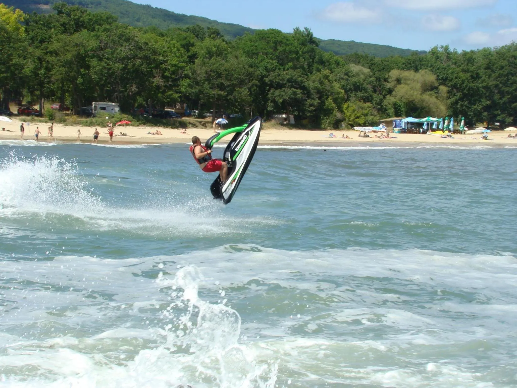 Windsurfing in Lilia 2 Family Hotel