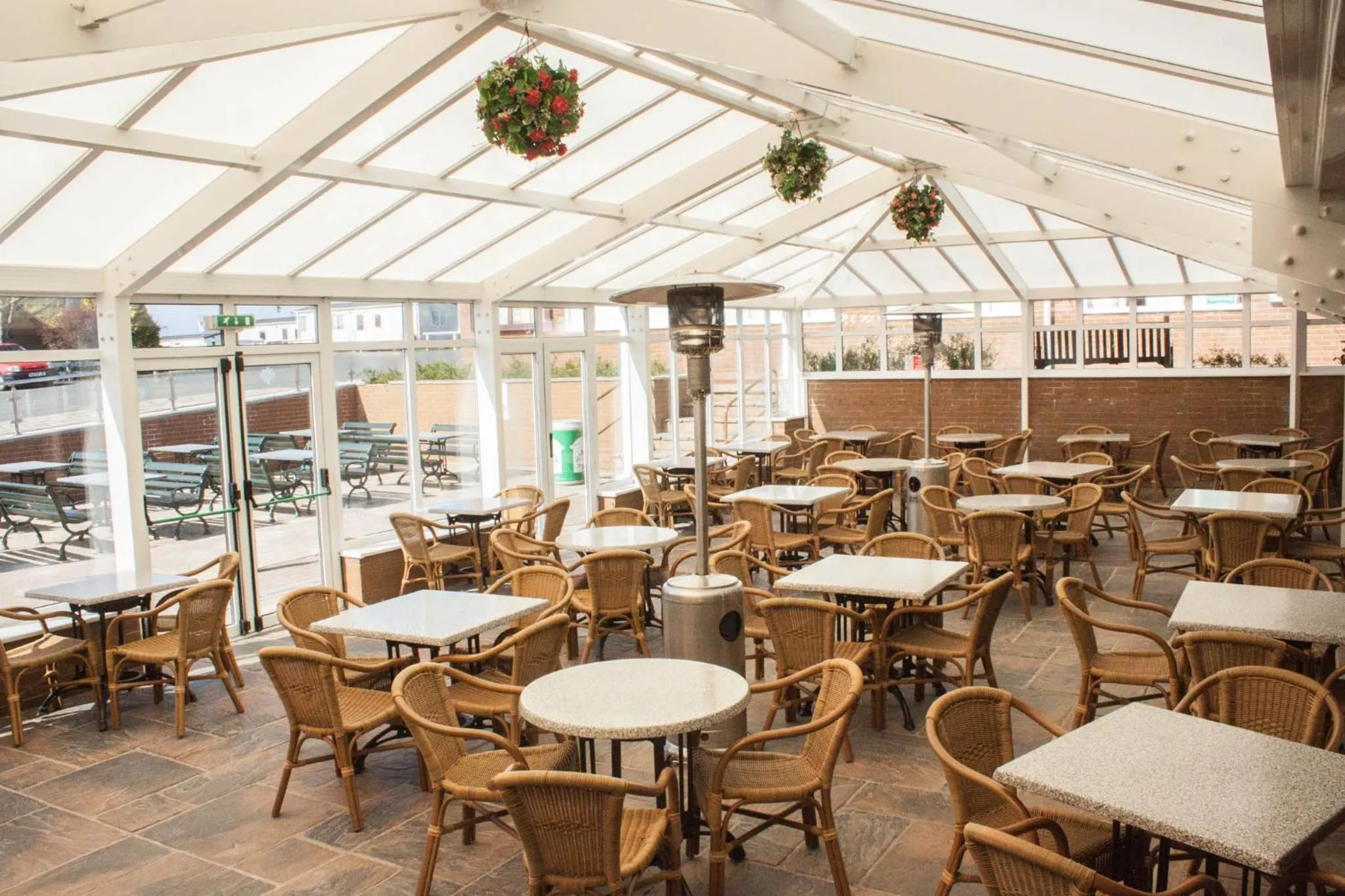 Lounge or bar in Crows Nest Caravan Park