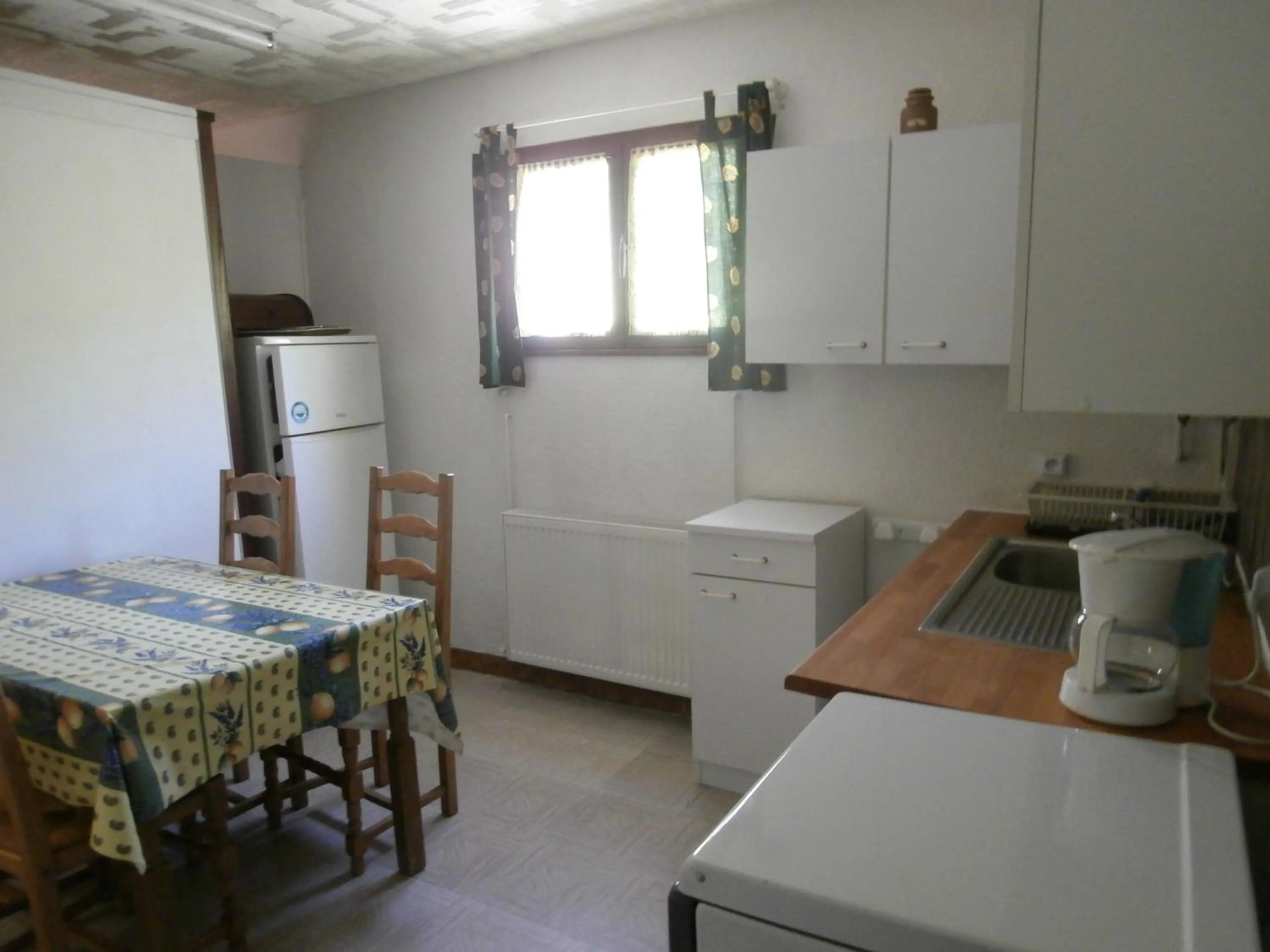 Dining area in Le Claux des Hespérides