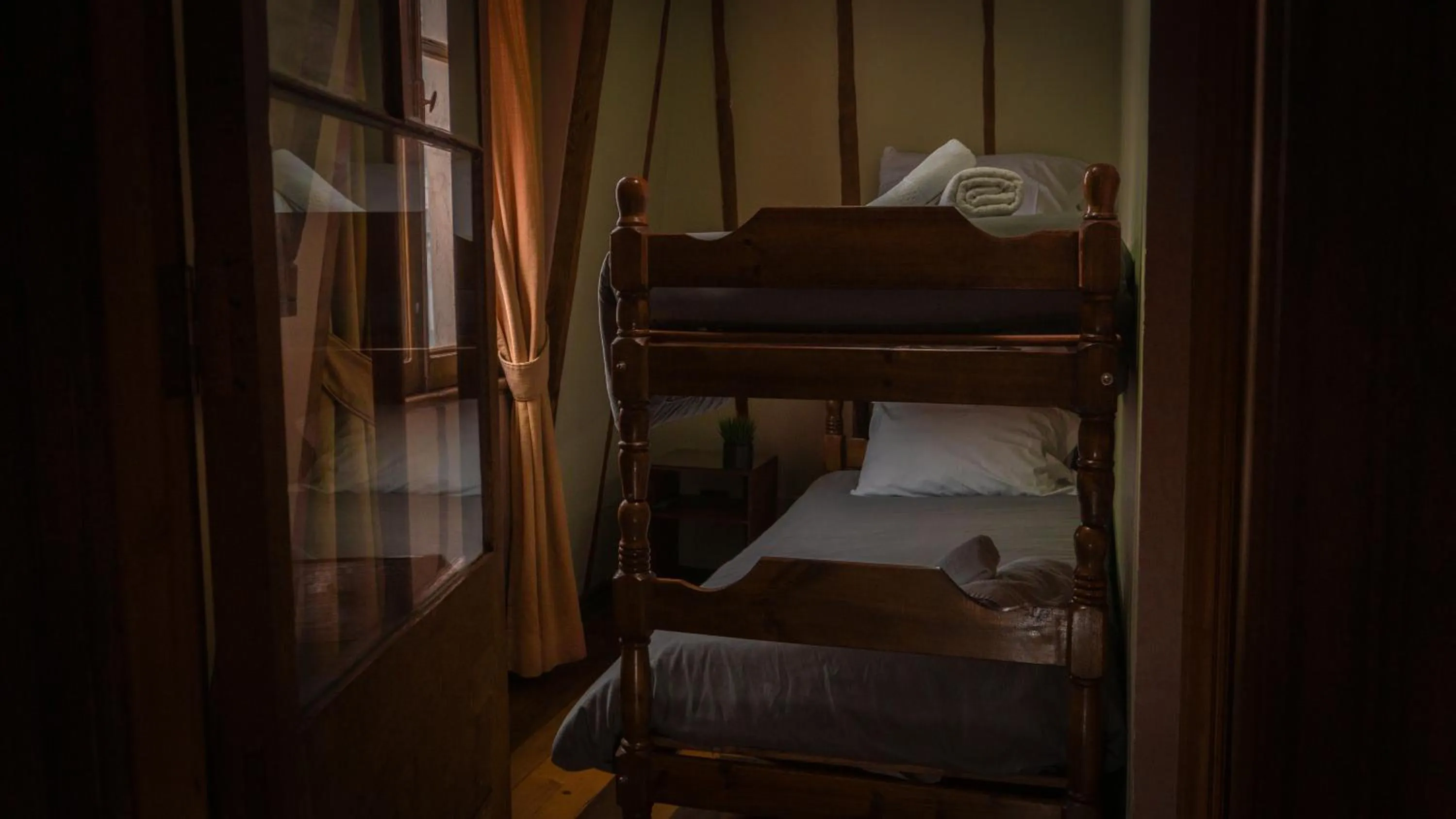 Bed in Hotel Reina Victoria Valparaíso