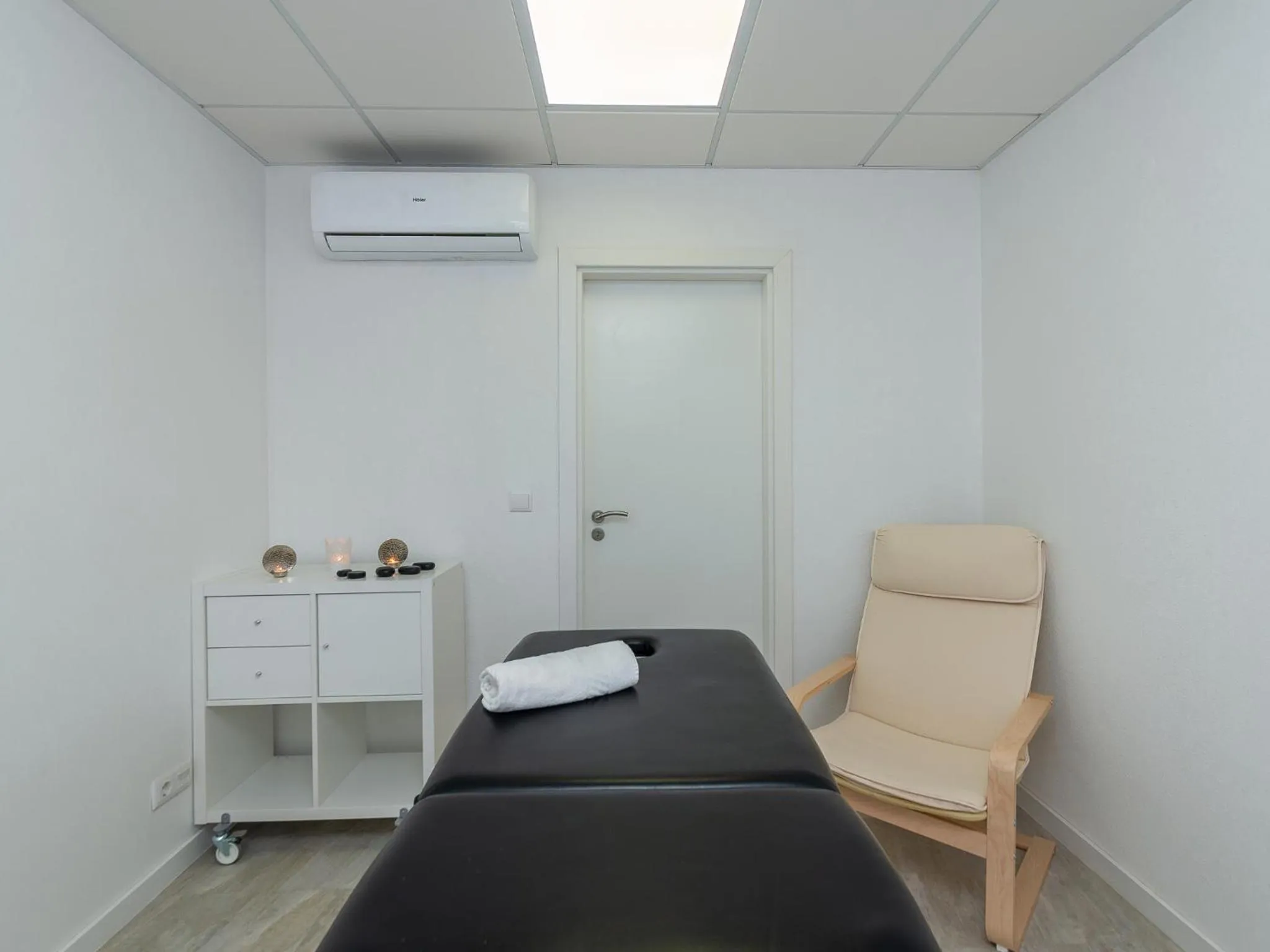 Hot Spring Bath in Golden Club Cabanas