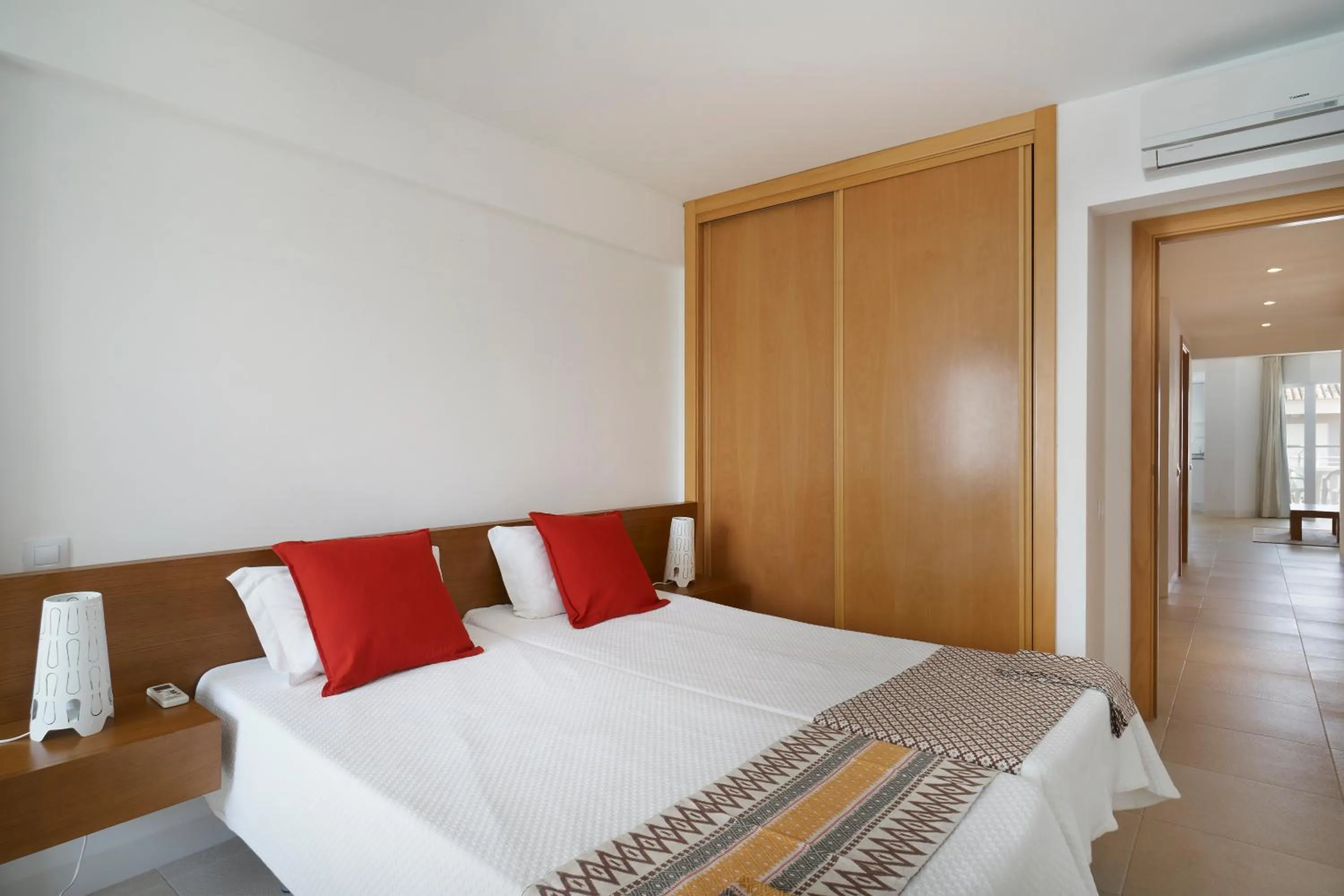 Bedroom, Bed in Golden Club Cabanas